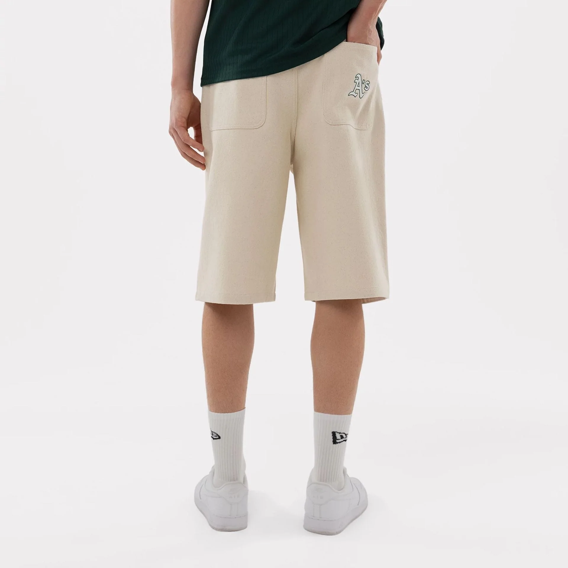 Athletics MLB Jort Cream Oversized Shorts - Image 2