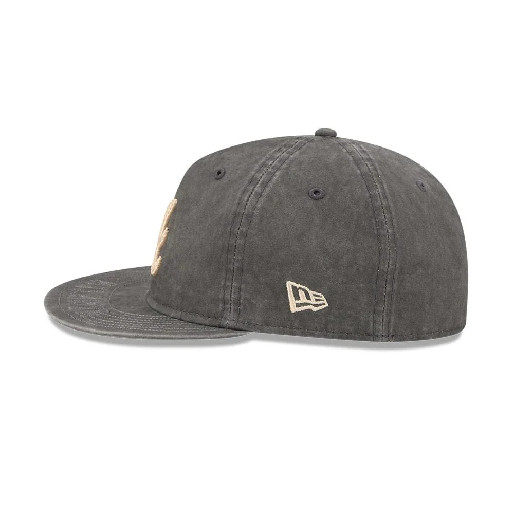 Atlanta Braves MLB 59FIFTY Day Black Retro Crown 59FIFTY Fitted Cap - Image 5
