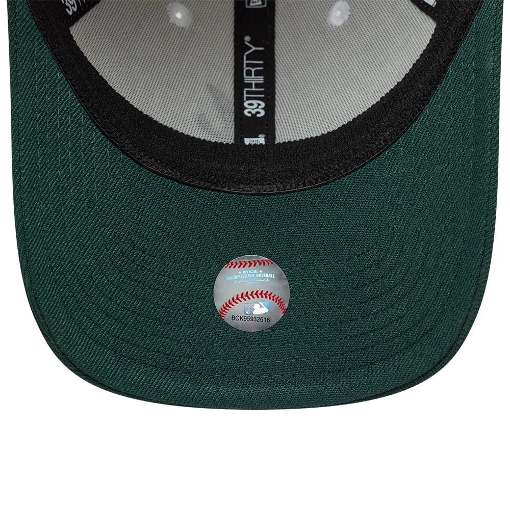 Atlanta Braves MLB White 39THIRTY Stretch Fit Cap - Image 7