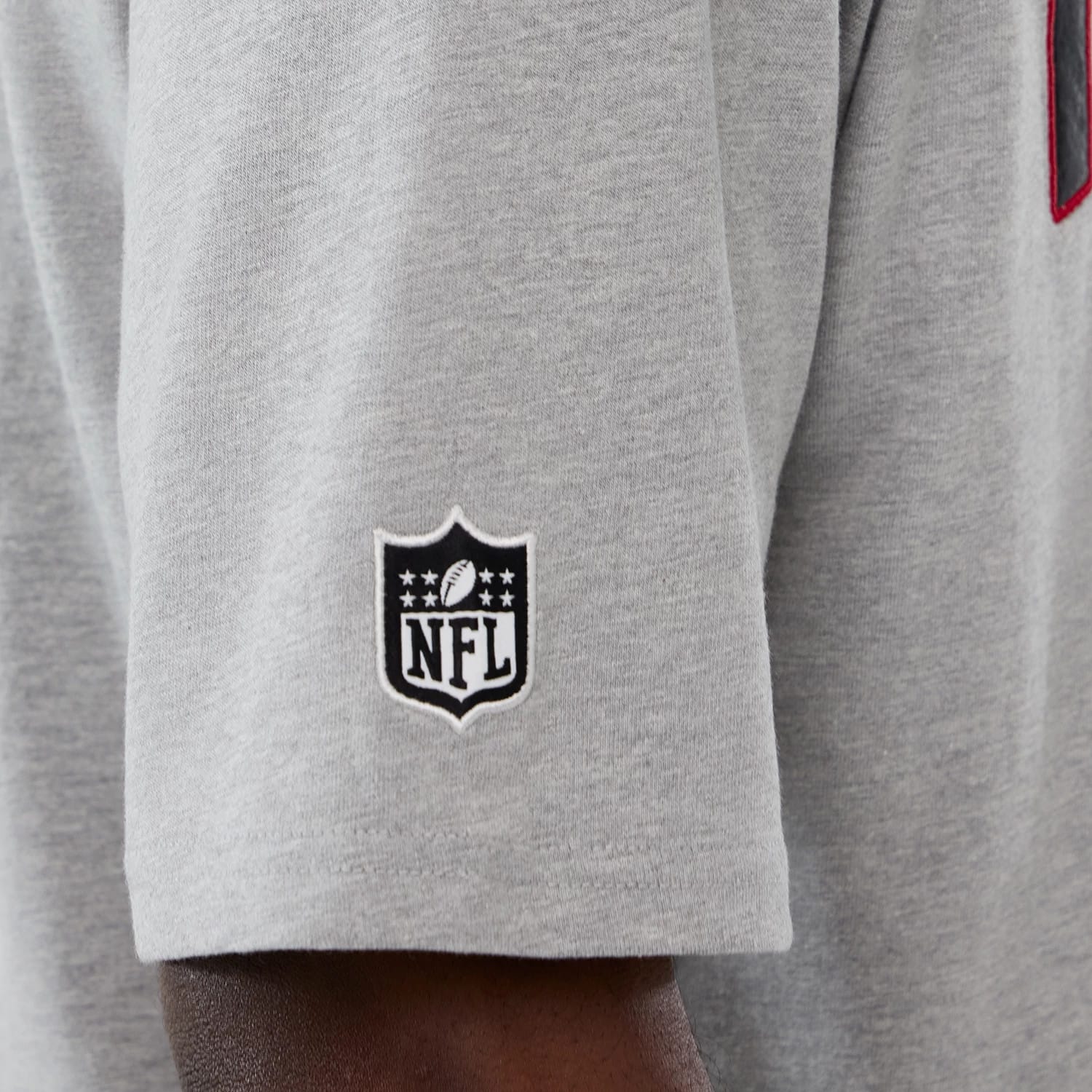 Atlanta Falcons NFL International Series Games 2025 Grey Premium T-Shirt - Image 4