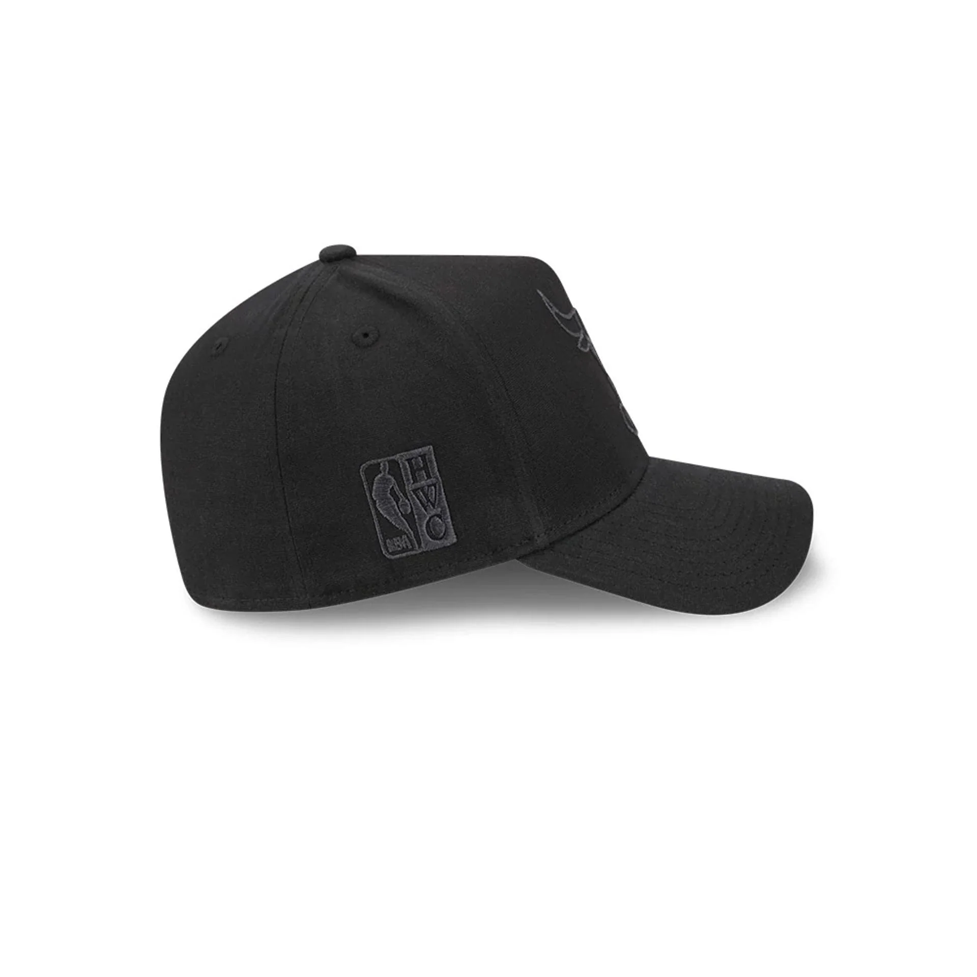 Bulls NBA Waxy Canvas Black 59FORTY A-Frame Fitted Cap - Image 6