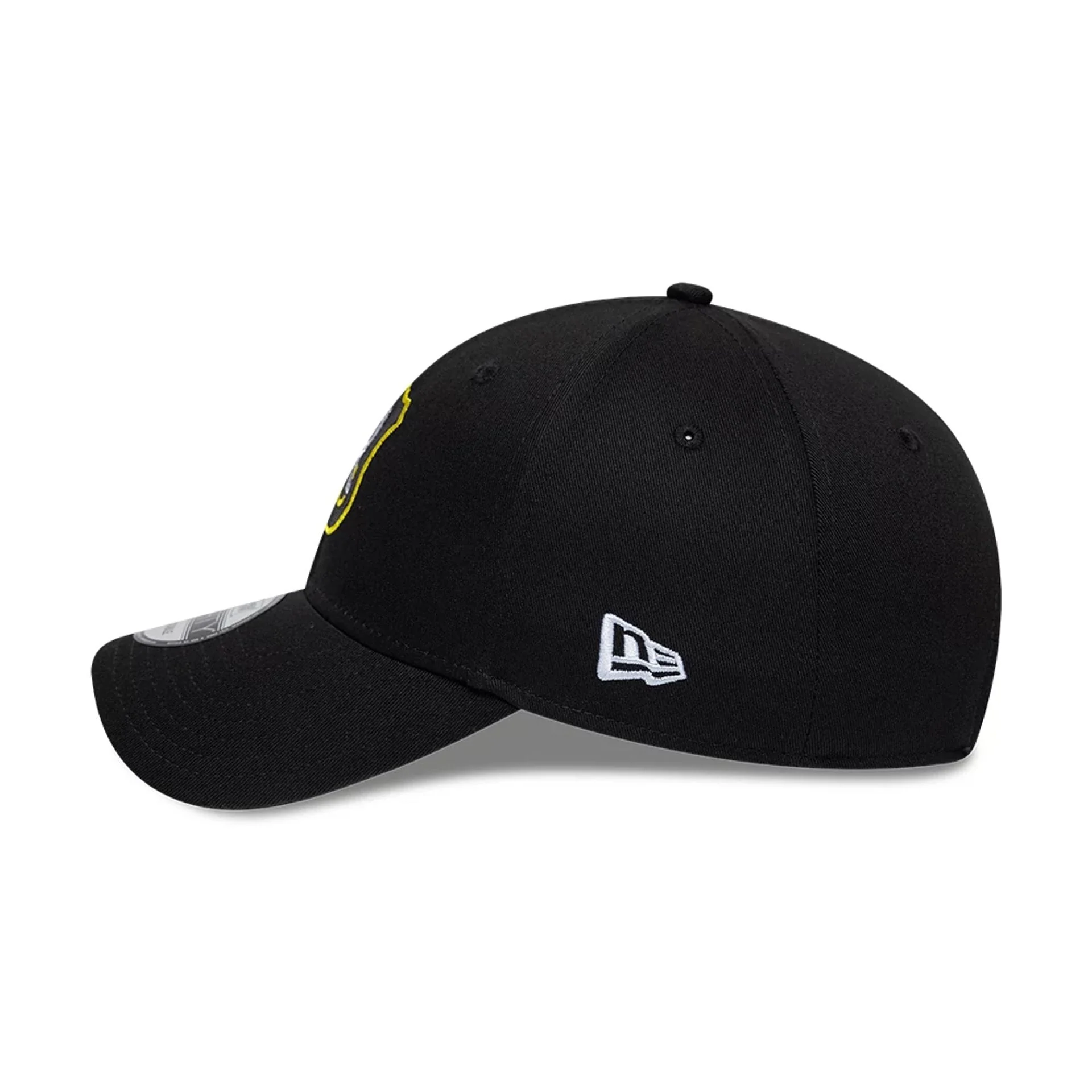 Chelsea FC Lion Crest Retro Goal Keeper Black 9FORTY Adjustable Cap - Image 4