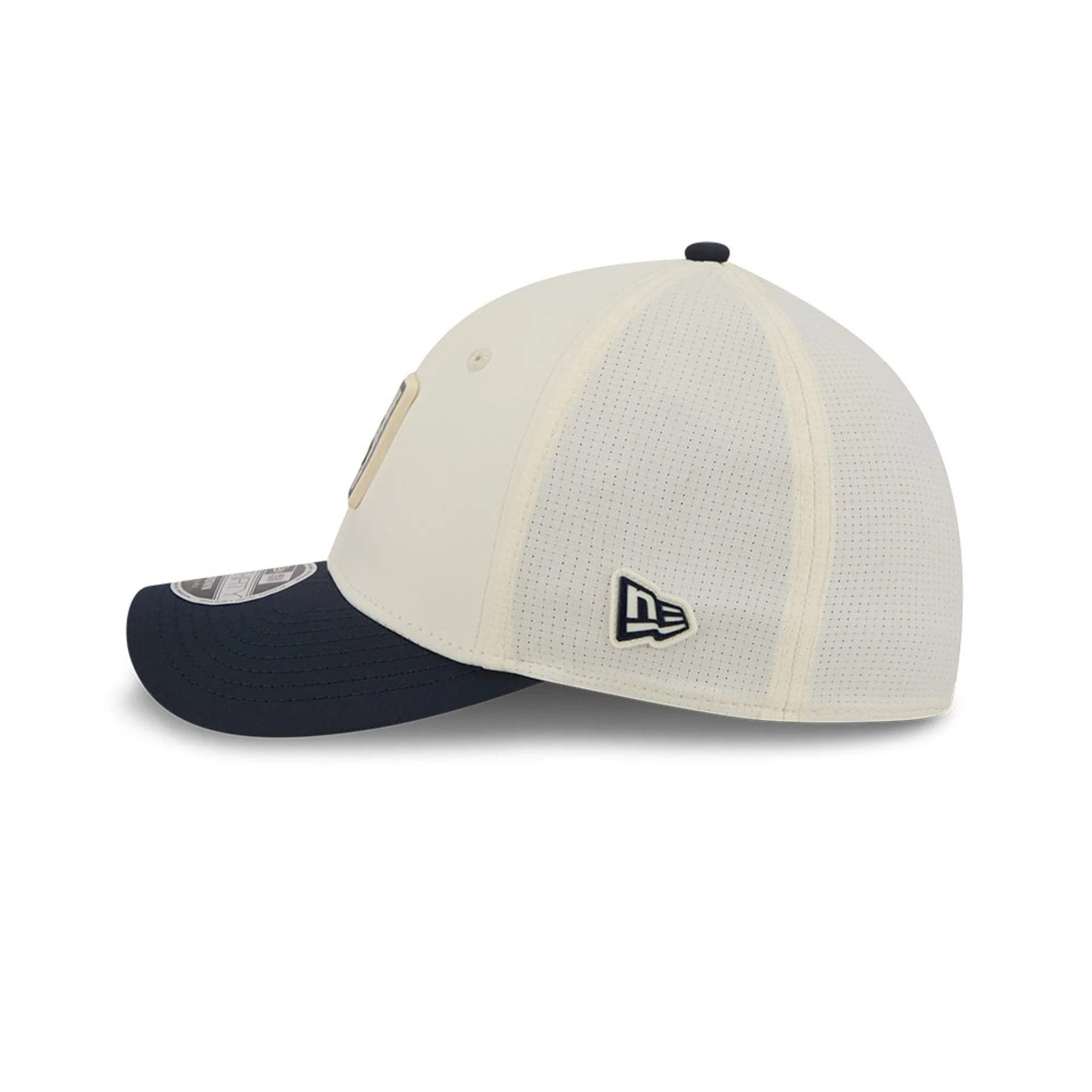 Chicago Bears NFL Training 2026 White 39THIRTY M-Crown Stretch Fit Cap - Image 5