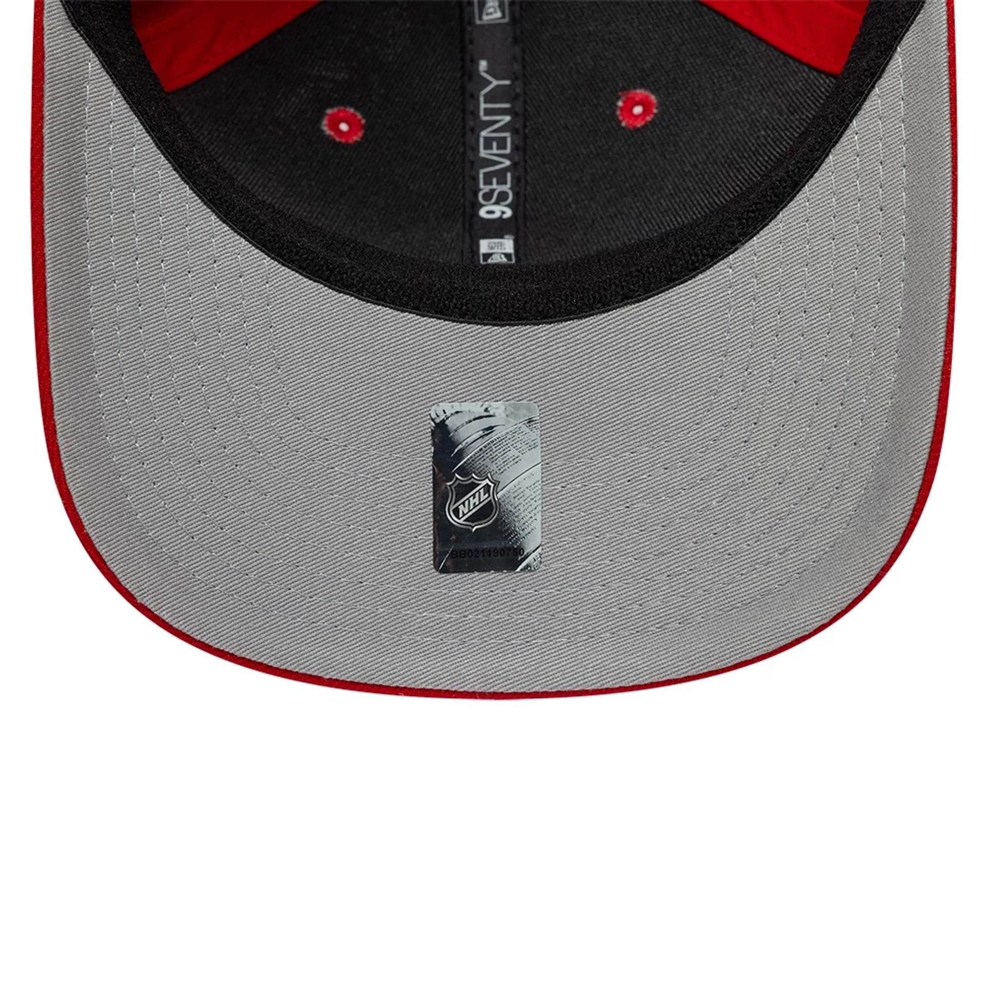 Chicago Blackhawks NHL Team Red 9SEVENTY Stretch Snap Adjustable Cap - Image 2