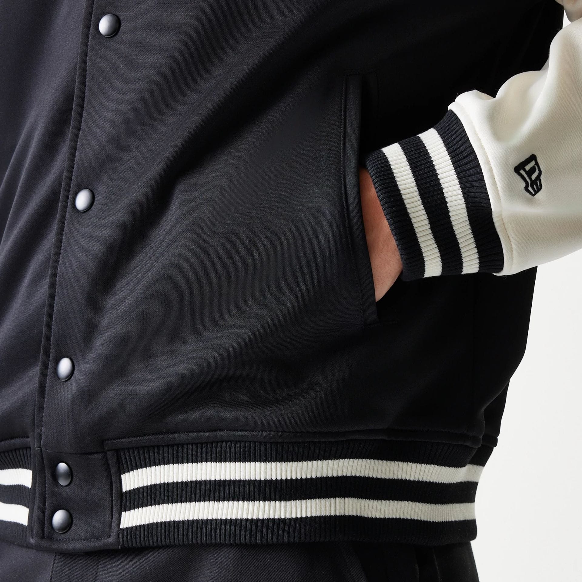 Chicago Bulls NBA Black Bomber Jacket - Image 7
