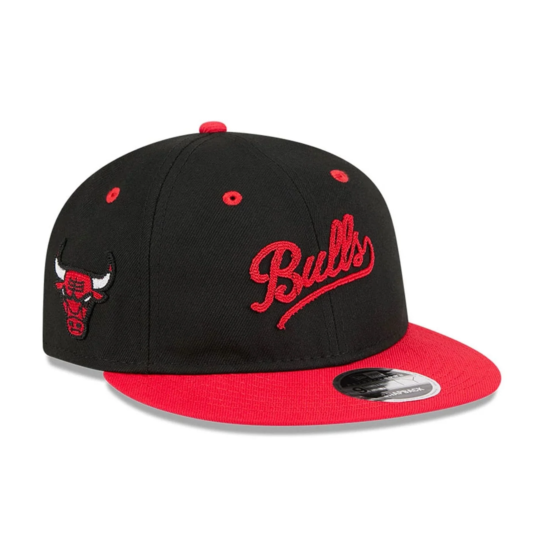 Chicago Bulls NBA Chainstitch Script Black Retro Crown 9FIFTY Adjustable Cap