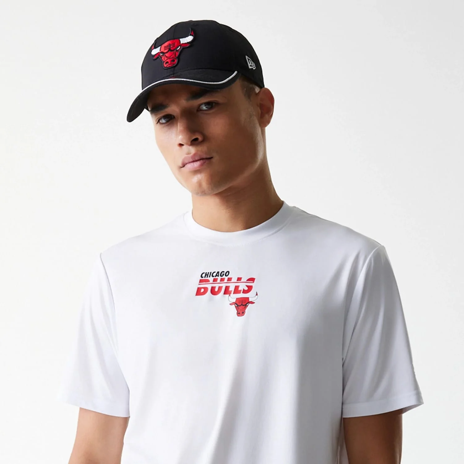 Chicago Bulls NBA Essentials White T-Shirt - Image 3
