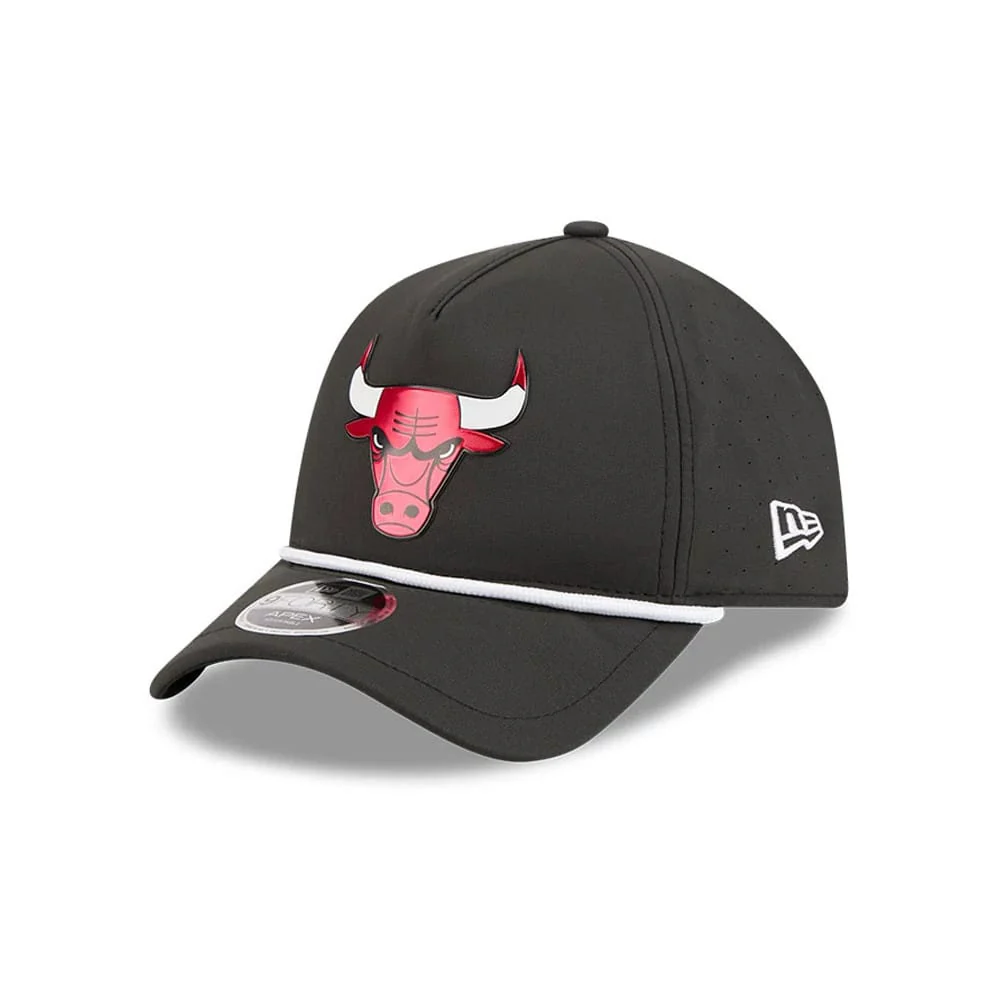 Chicago Bulls NBA Quickstrike Black 9FORTY Apex Adjustable Cap