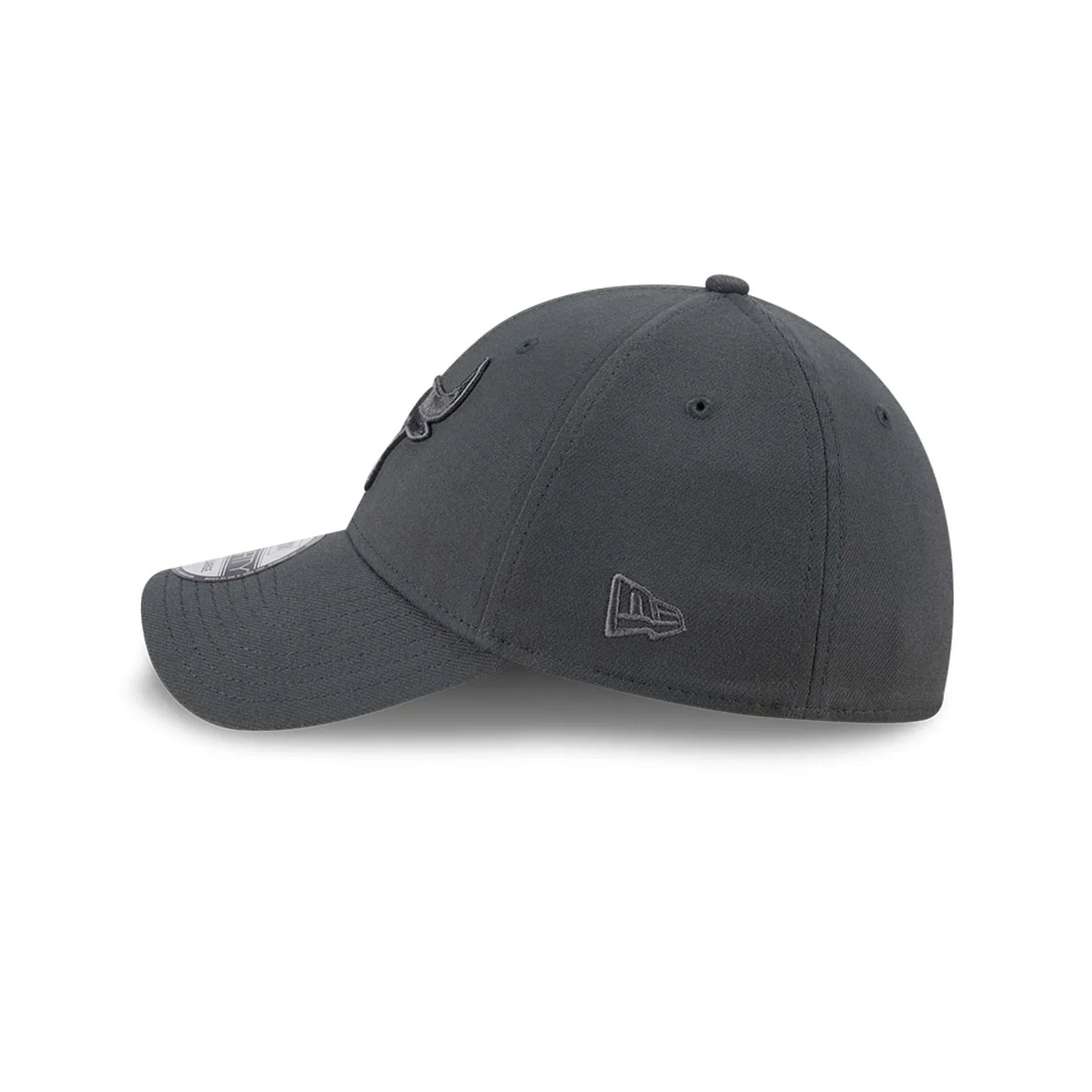 Chicago Bulls NBA Steel Charcoal 39THIRTY Stretch Fit Cap - Image 4