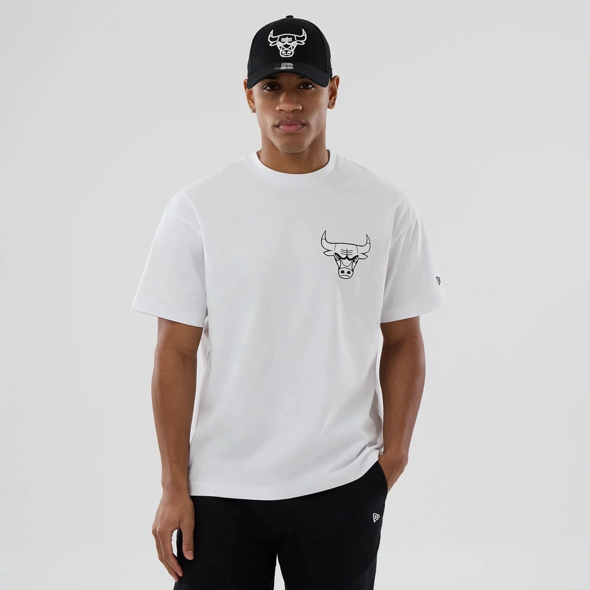 Chicago Bulls NBA World White T-Shirt