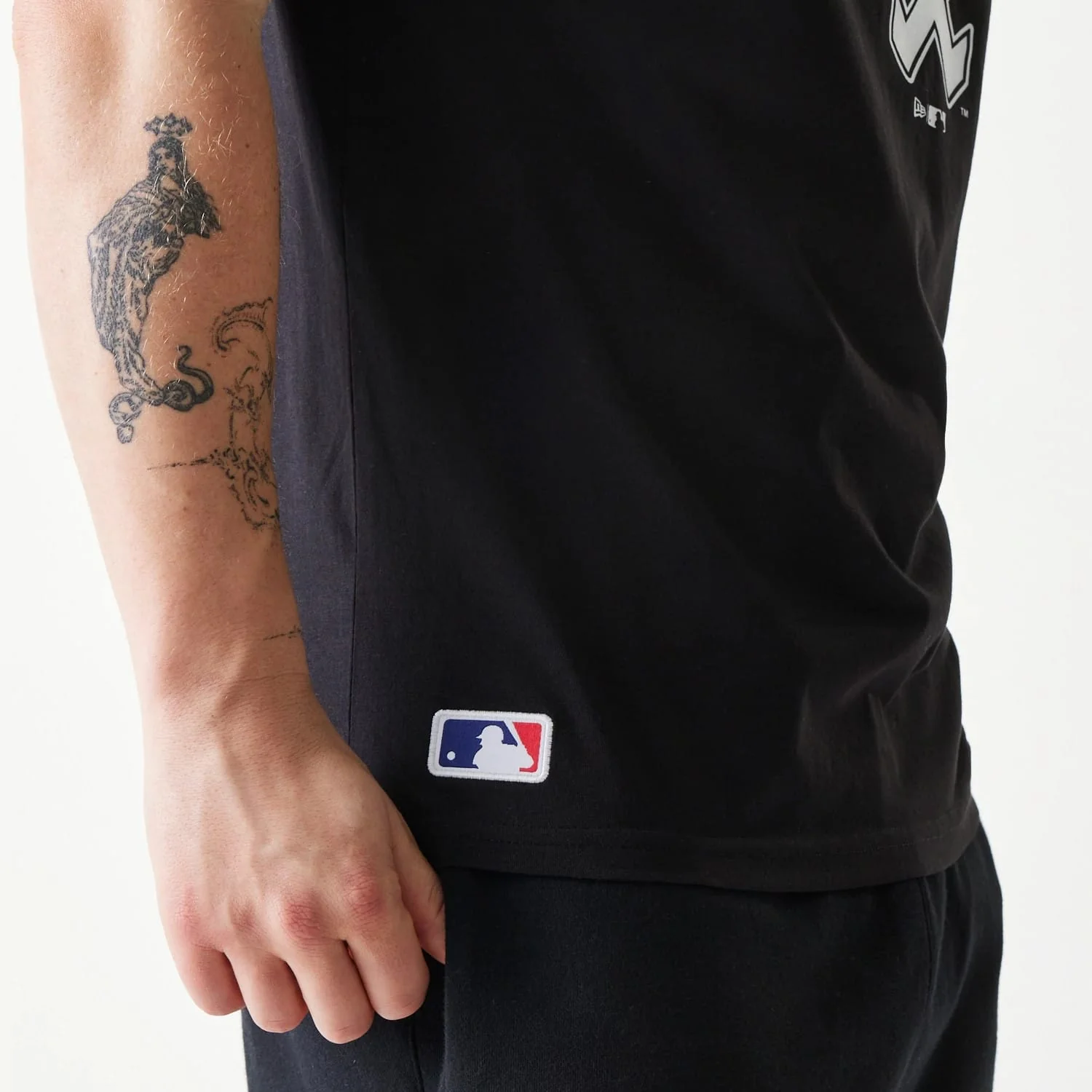 Chicago White Sox MLB Regular Black T-Shirt - Image 5