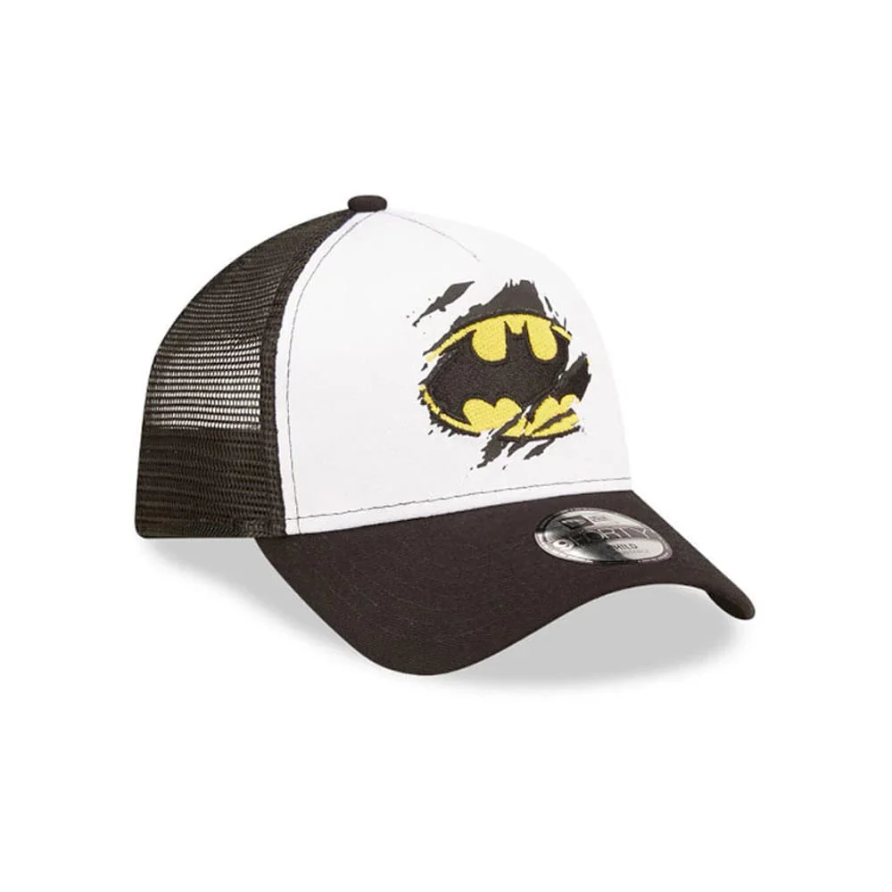 Child DC Batman White 9FORTY A-Frame Trucker Adjustable Cap - Image 3