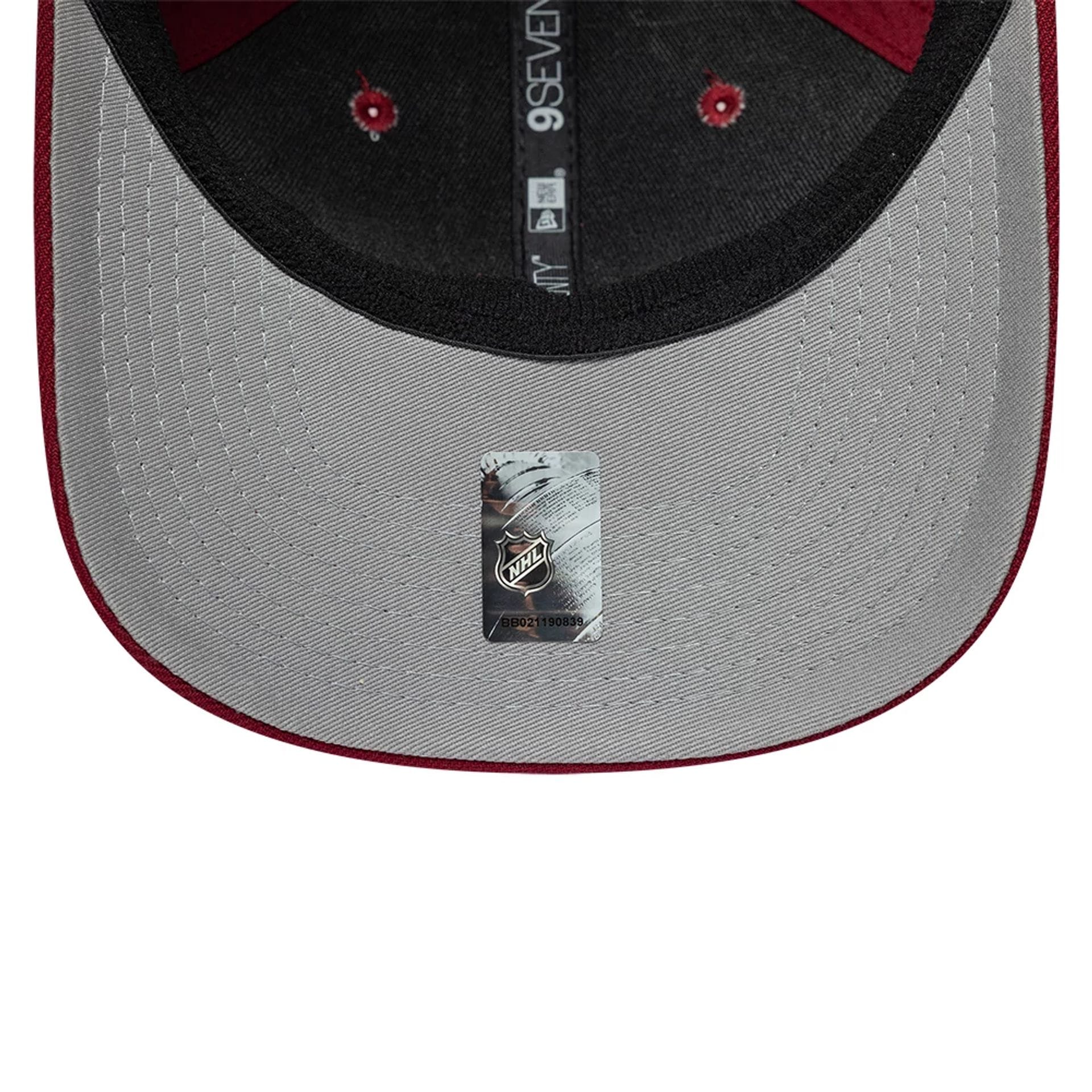 Colorado Avalanche NHL Team Dark Red 9SEVENTY Stretch Snap Adjustable Cap - Image 2