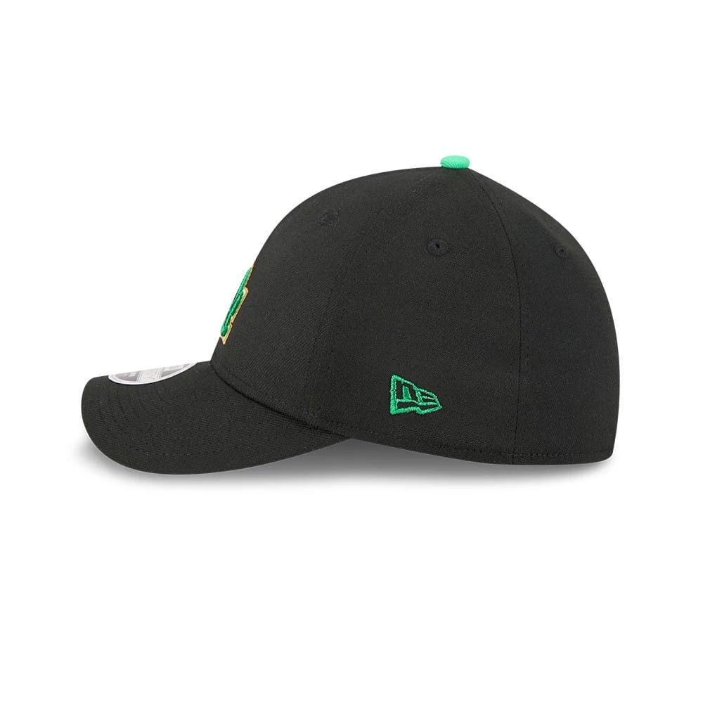 Dodgers MLB Saint Patrick's Day Black 39THIRTY M-Crown A-Frame Stretch Fit Cap - Image 5