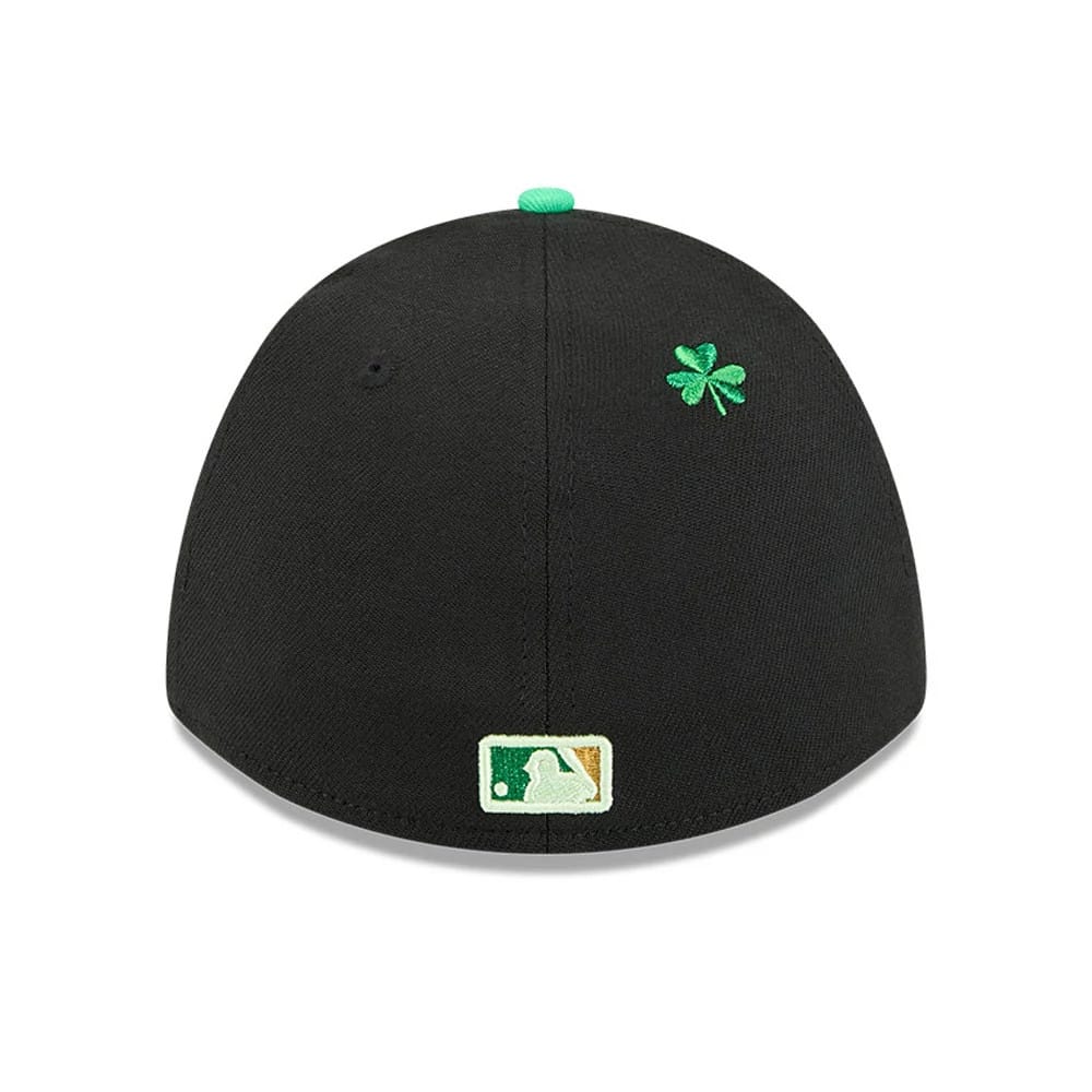 Dodgers MLB Saint Patrick's Day Black 39THIRTY M-Crown A-Frame Stretch Fit Cap - Image 6