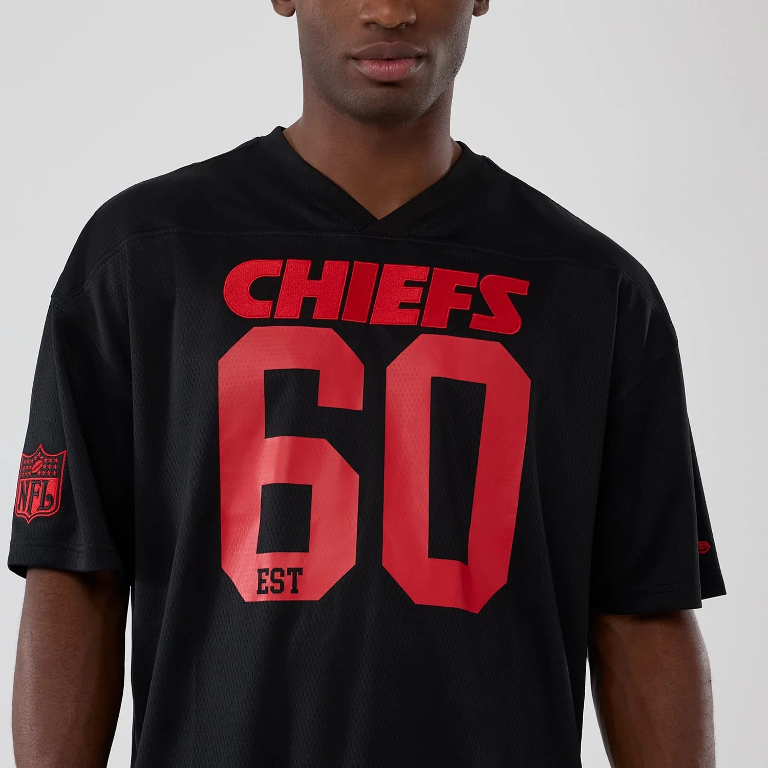 Kansas City Chiefs NFL Historic Black Oversized T-Shirt - Image 3