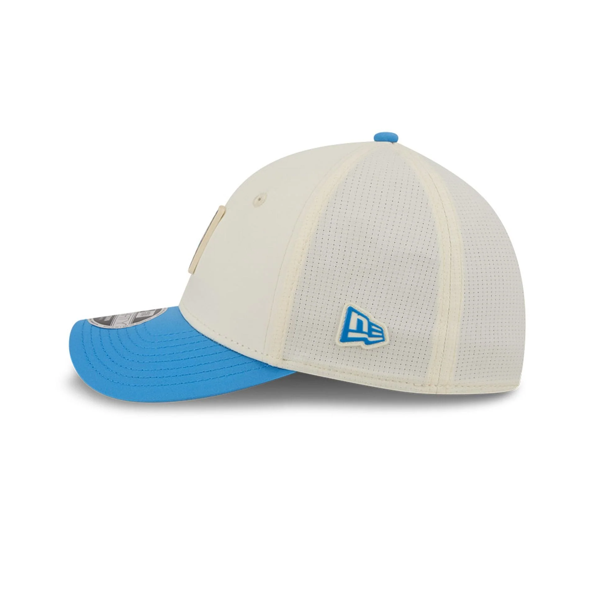 LA Chargers NFL Training 2026 White 39THIRTY M-Crown Stretch Fit Cap - Image 5