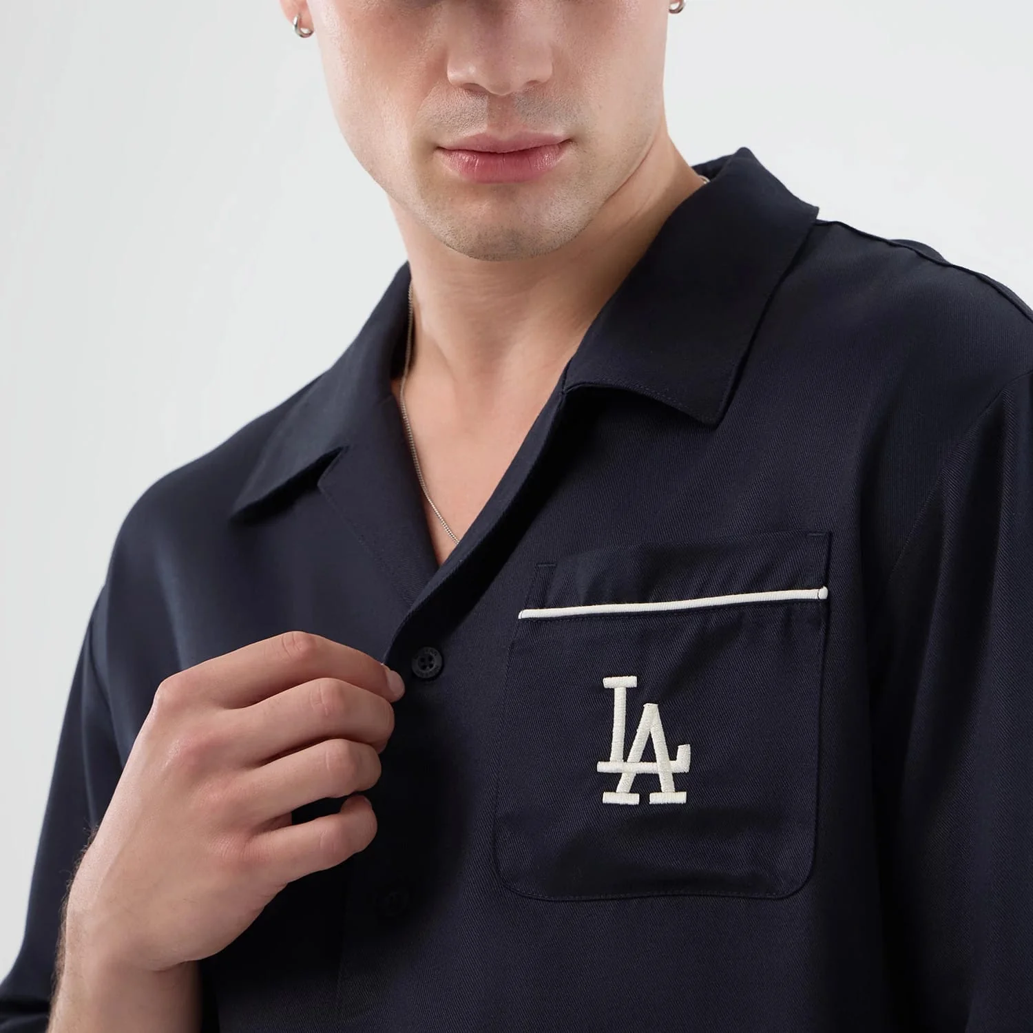 LA Dodgers MLB Graphic Revere Navy Short Sleeve Shirt - Image 7