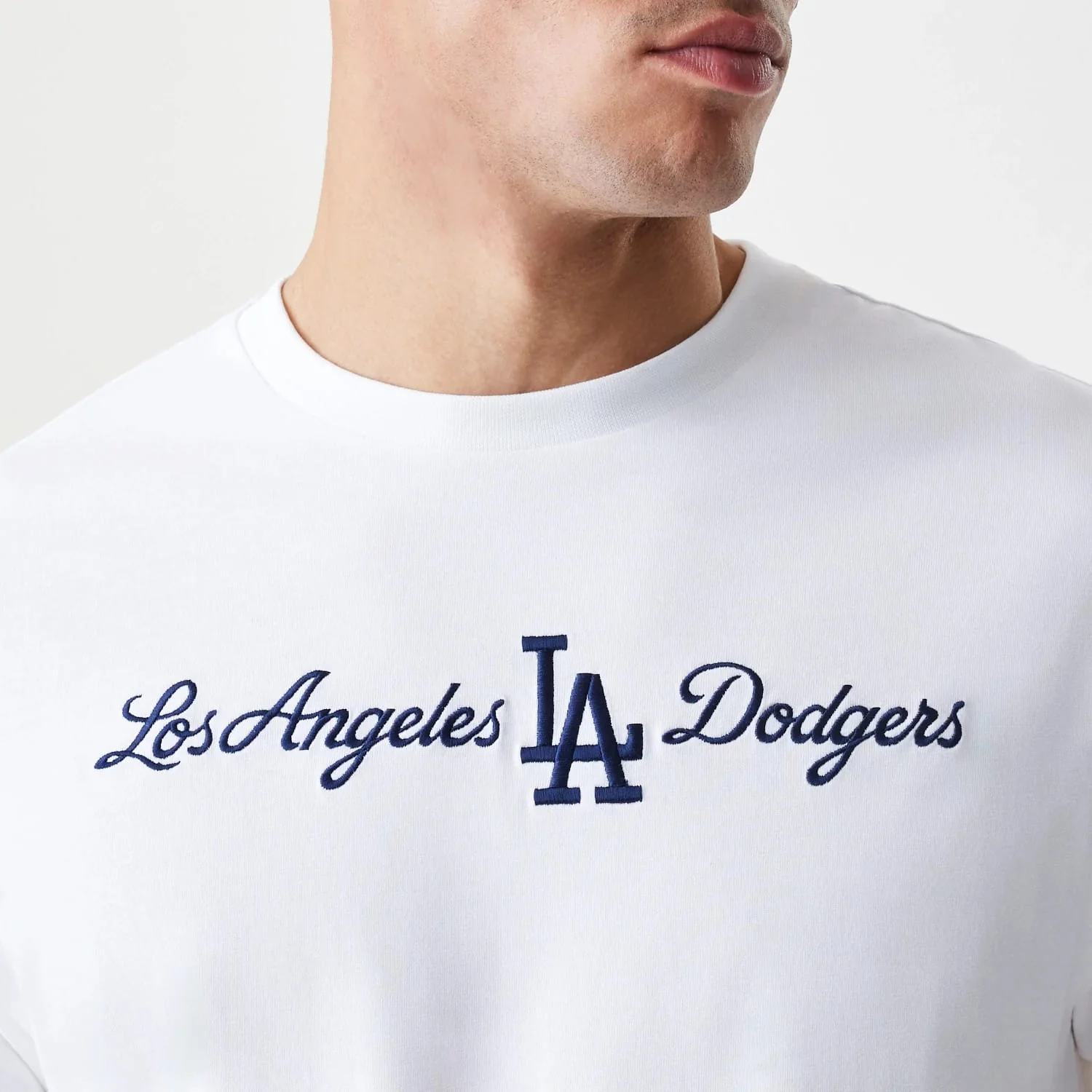 LA Dodgers MLB Script White Oversized T-Shirt - Image 6