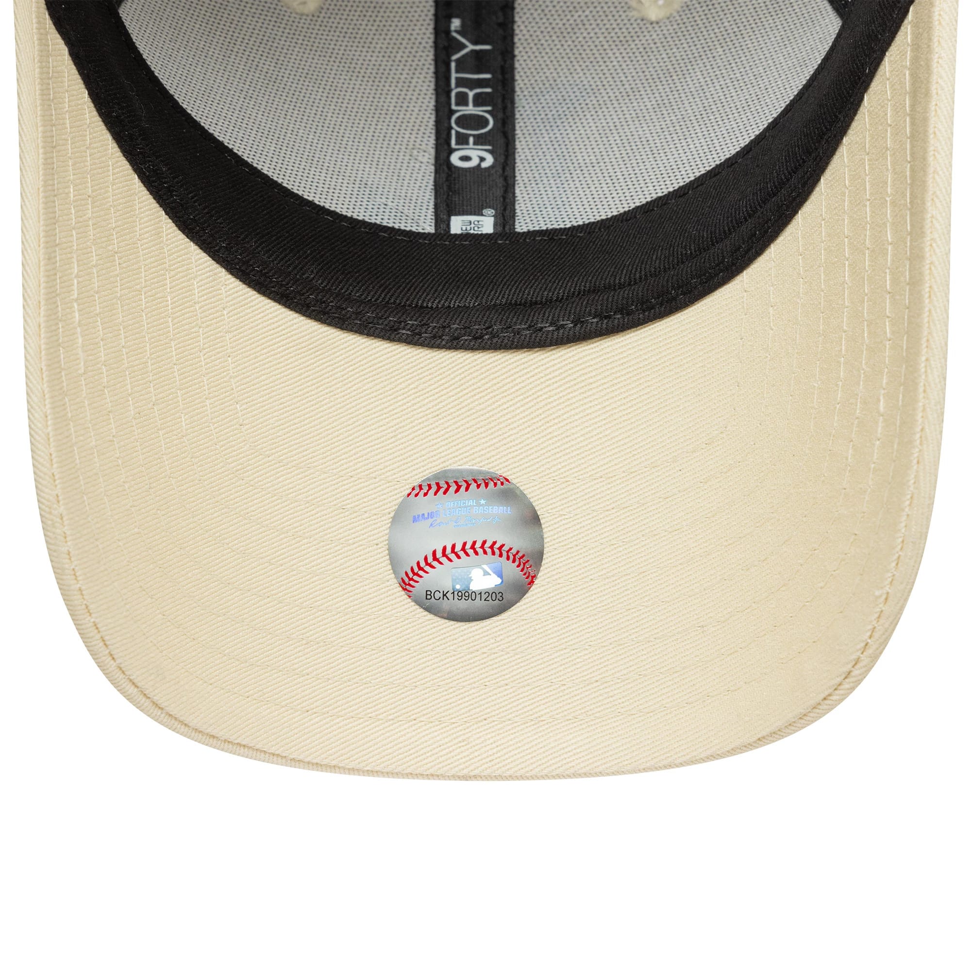 LA Dodgers Womens MLB Metallic Logo Cream 9FORTY Adjustable Cap - Image 5