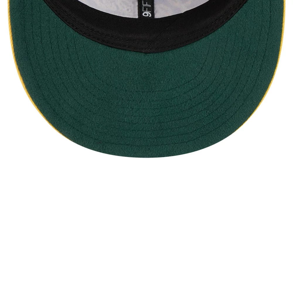LA Lakers NBA Chainstitch Script Purple Retro Crown 9FIFTY Adjustable Cap - Image 2