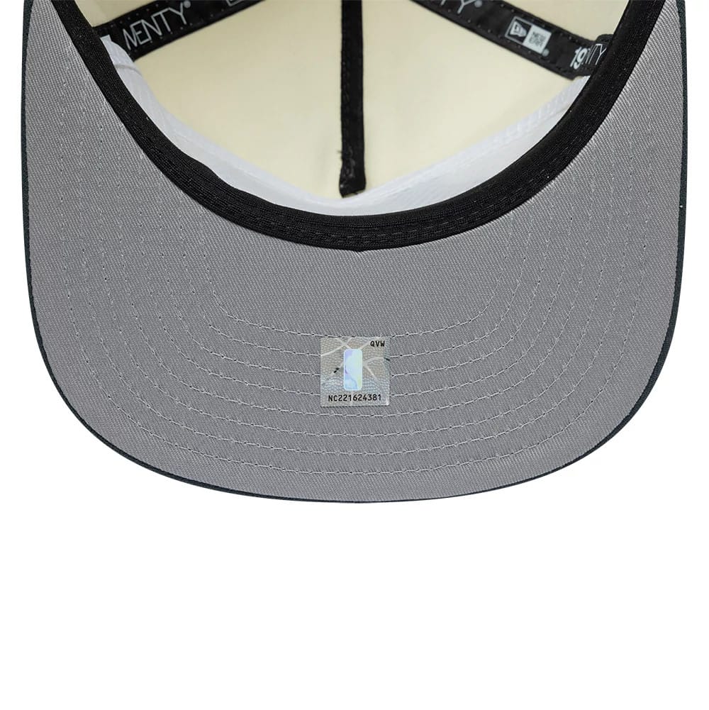 LA Lakers NBA Metallic Logo Cream 19TWENTY Adjustable Cap - Image 2