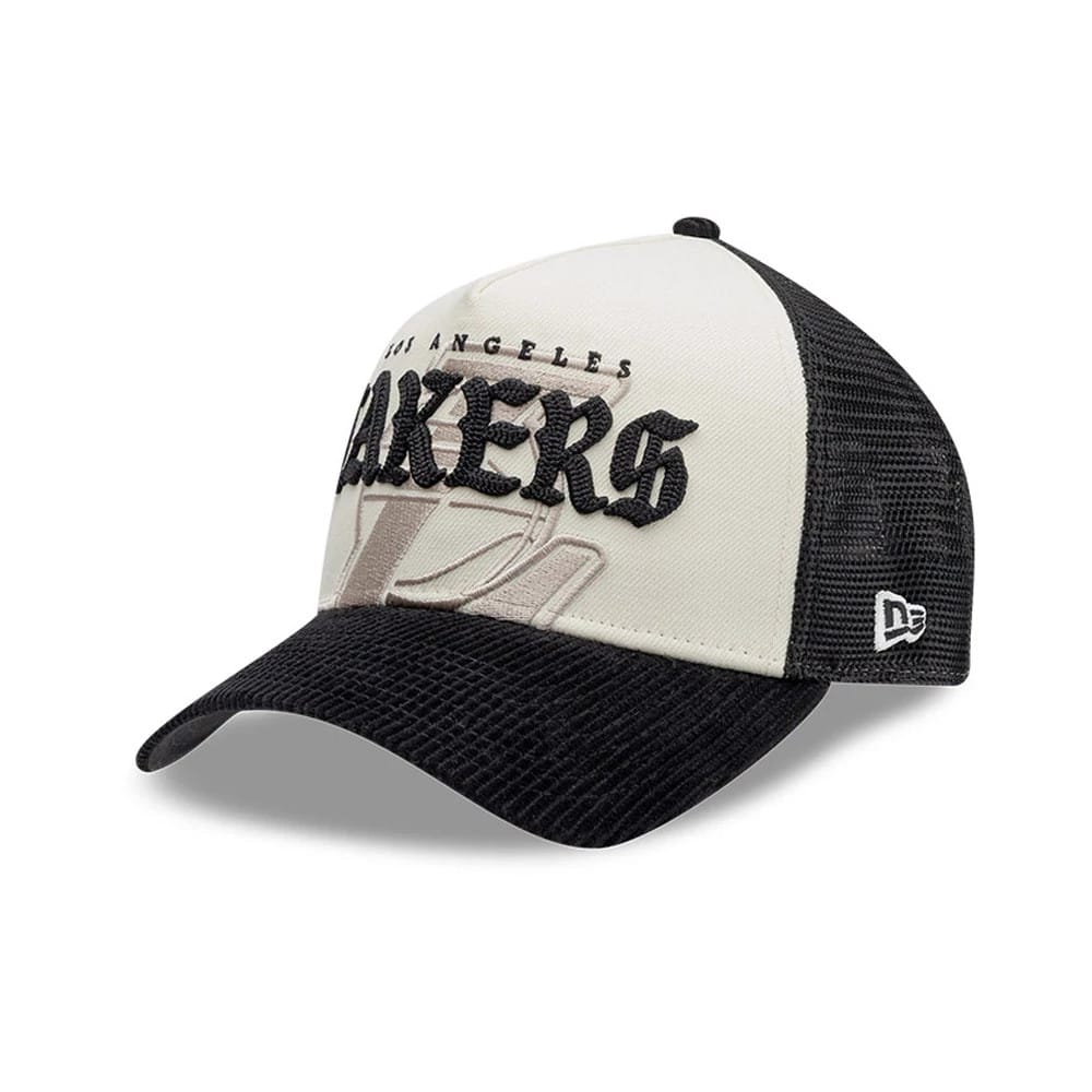 LA Lakers NBA Old English White 9FORTY A-Frame Cap - Image 3