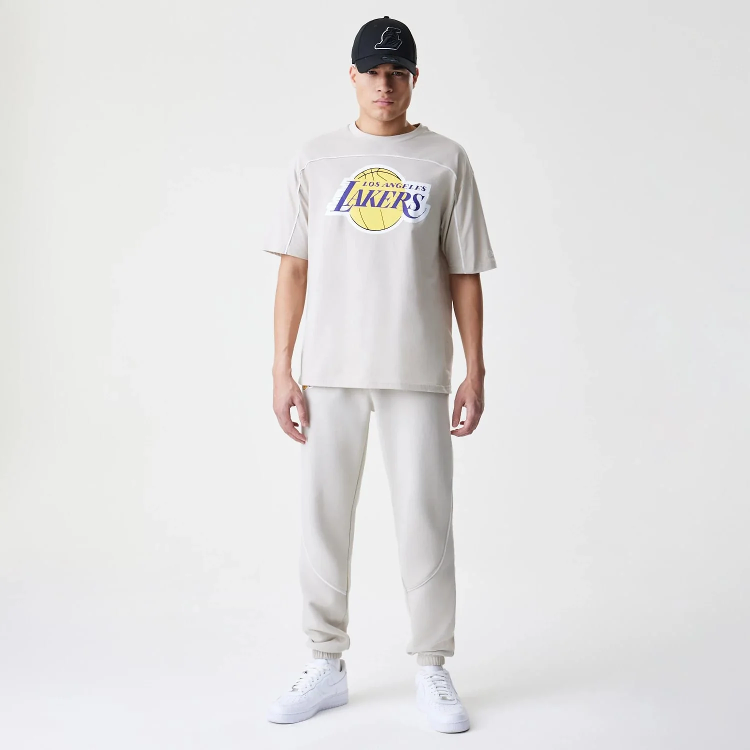 LA Lakers NBA Piping Cream Joggers - Image 8