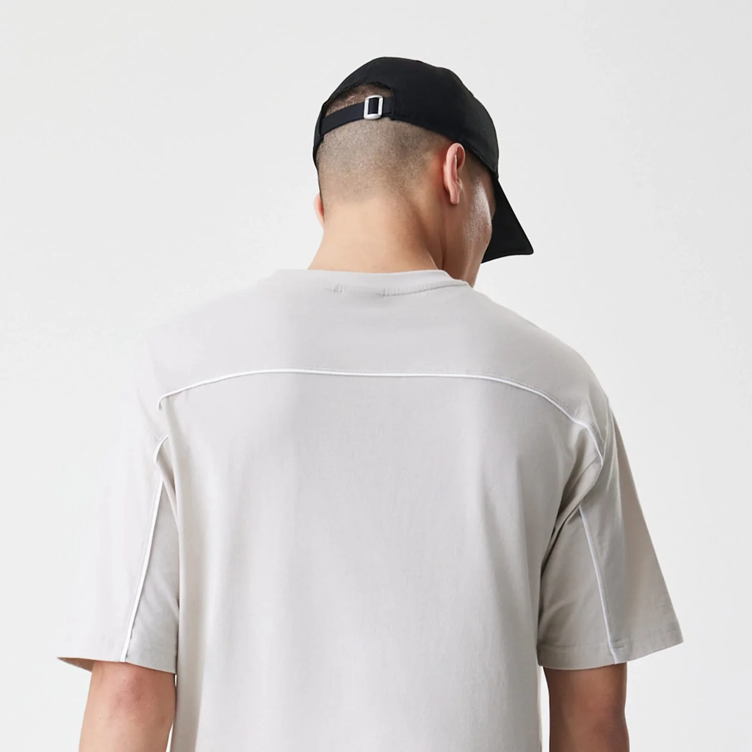 LA Lakers NBA Piping Light Beige Oversized T-Shirt - Image 7