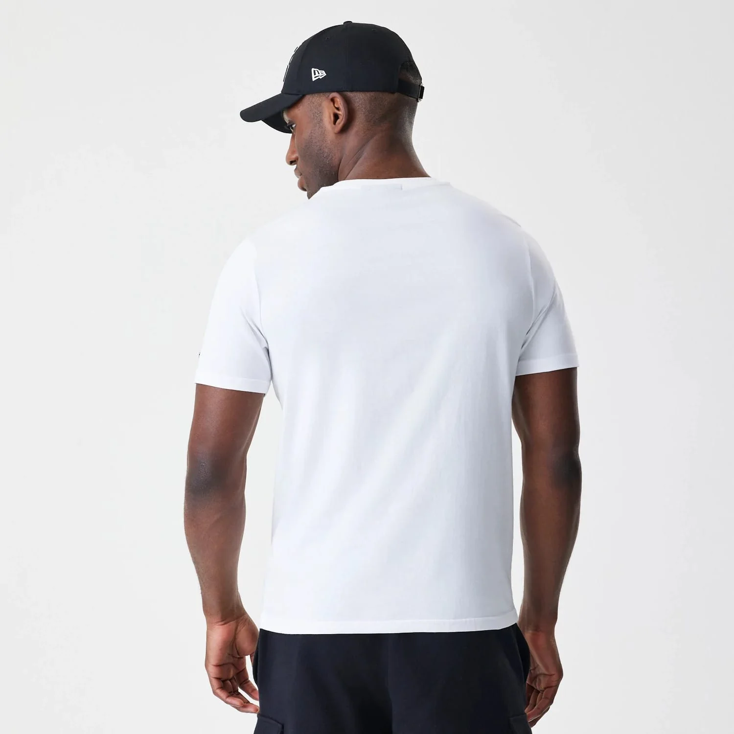 LA Lakers NBA Script White T-Shirt - Image 2