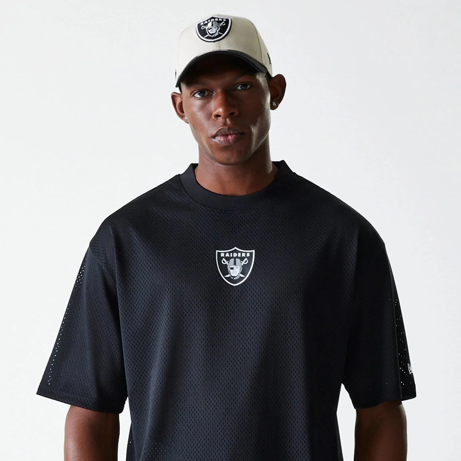 Las Vegas Raiders NFL Essentials Black Oversized Mesh T-Shirt - Image 6