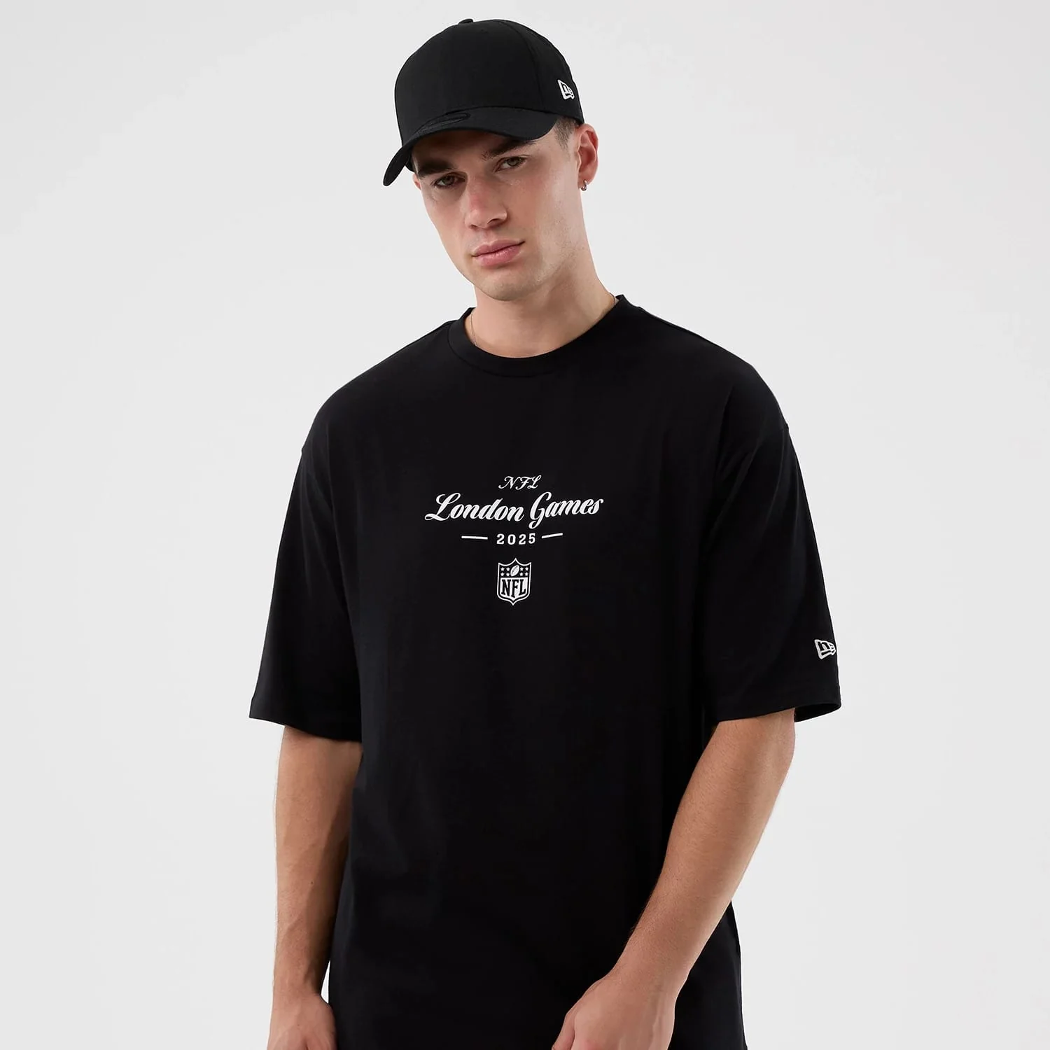 London Games NFL International Series Games Black Oversized T-Shirt - Image 5
