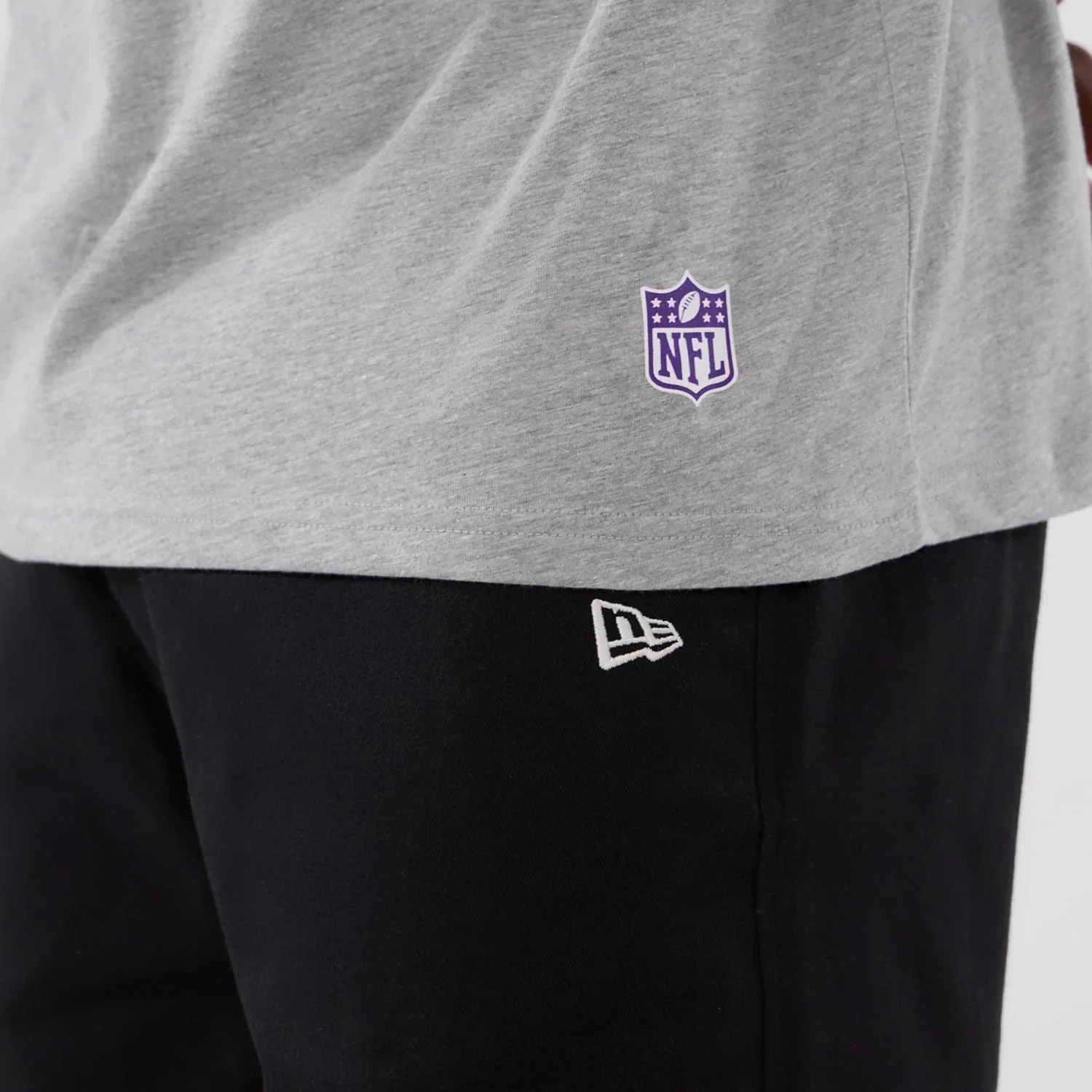 Minnesota Vikings NFL International Series Games 2025 Grey Oversized T-Shirt - Image 7