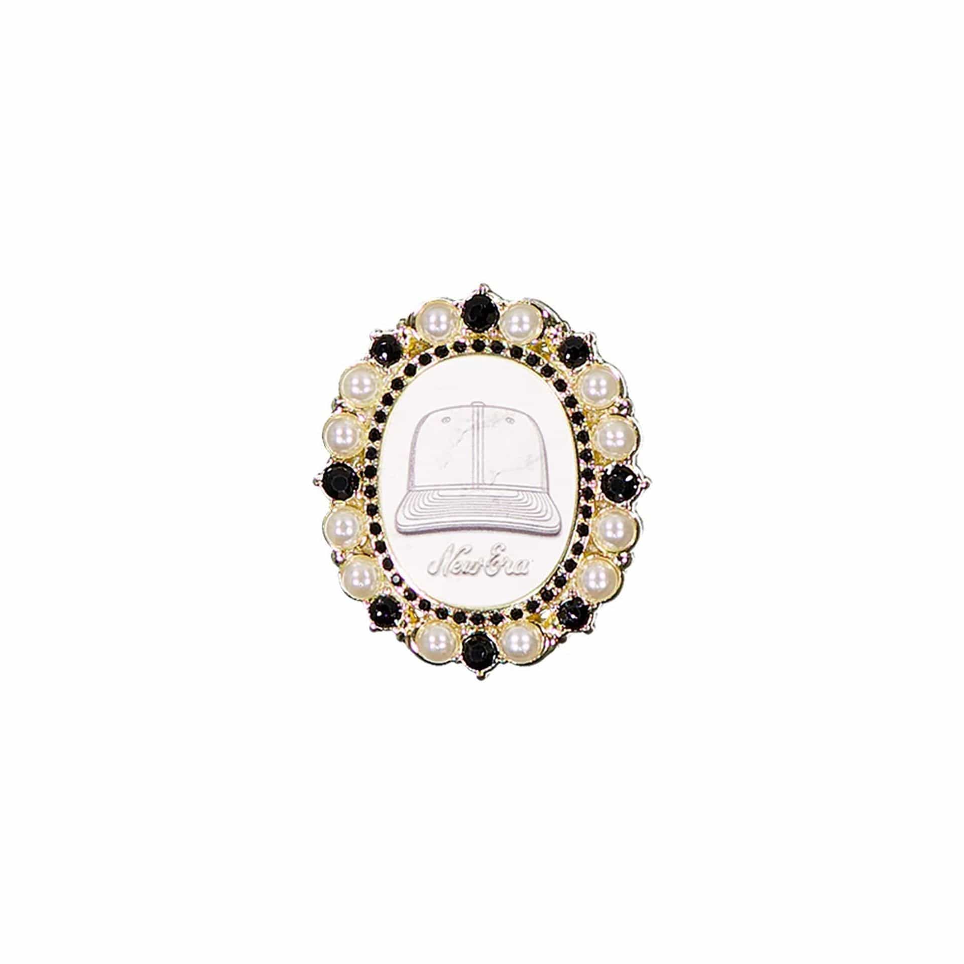 New Era 59FIFTY Day Brooch Black Pin Badge