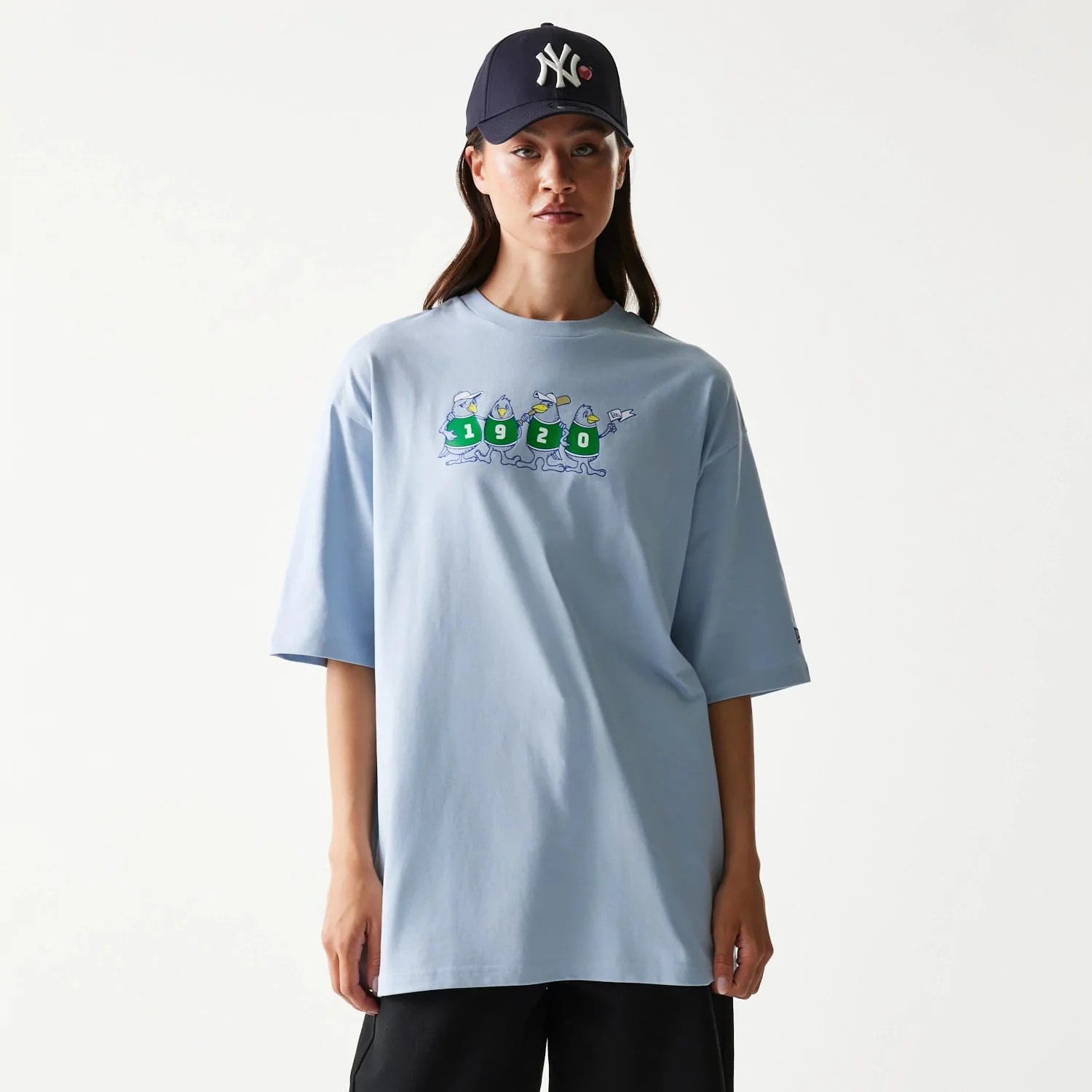 New Era Baseball Birds Character Graphic Blue Oversized T-Shirt - Image 4