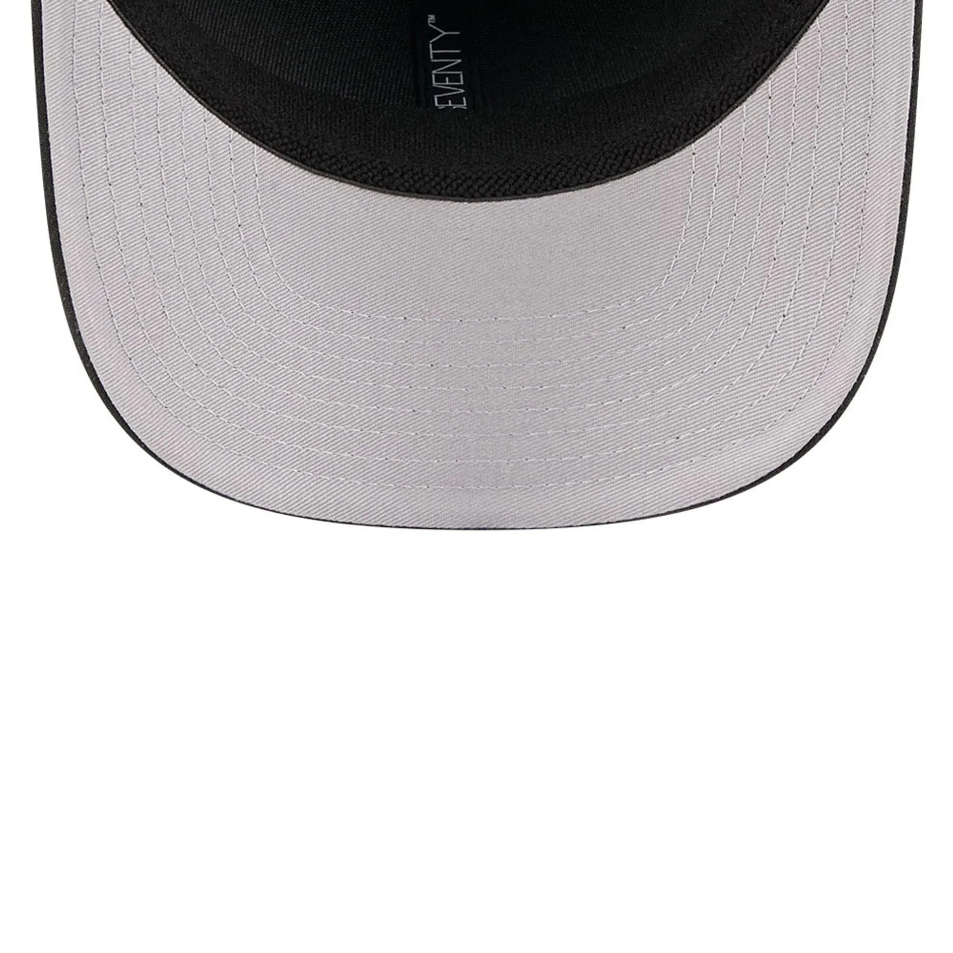 New Era Flawless Black 9SEVENTY Stretch Snap Adjustable Cap - Image 2