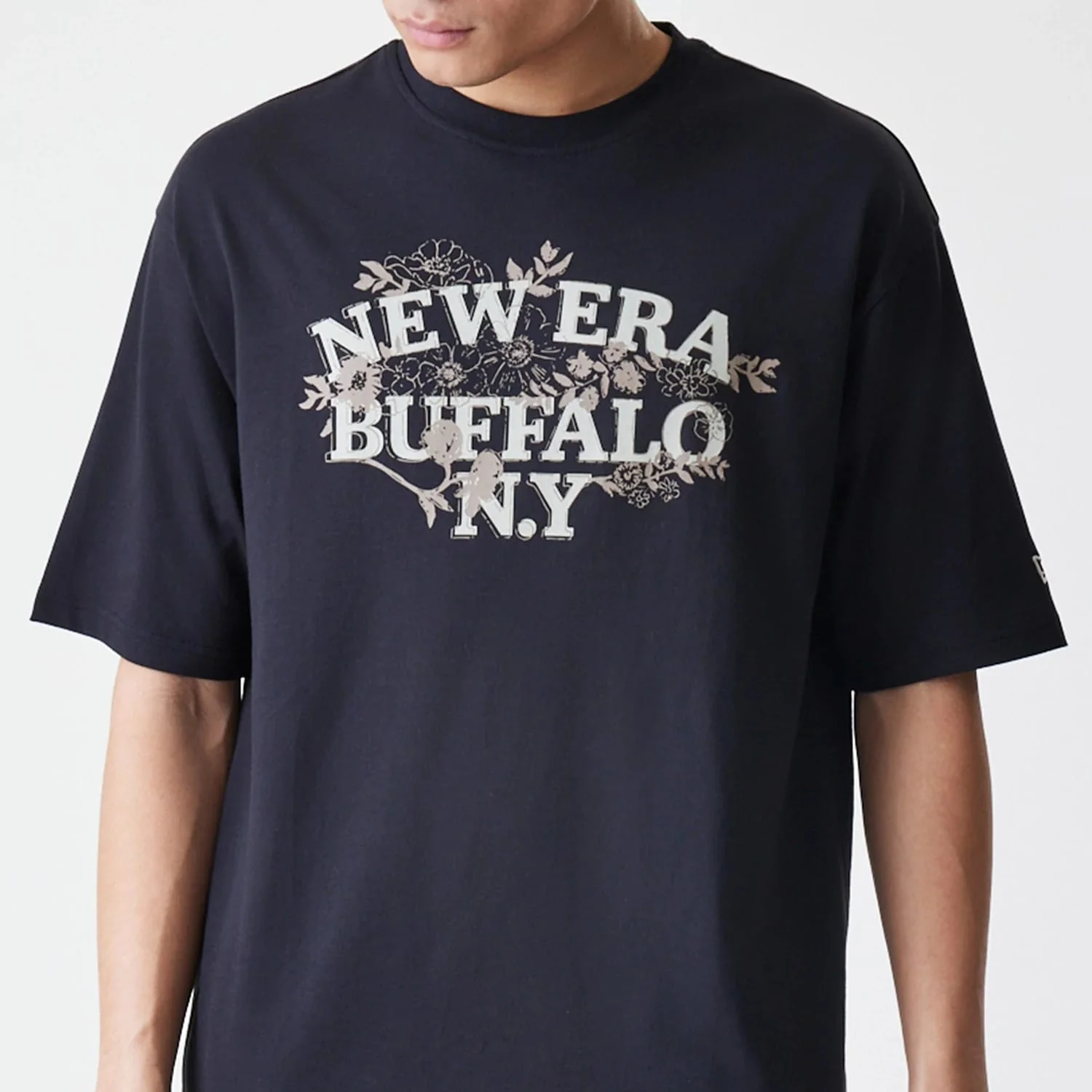 New Era Floral Black Oversized T-Shirt - Image 3