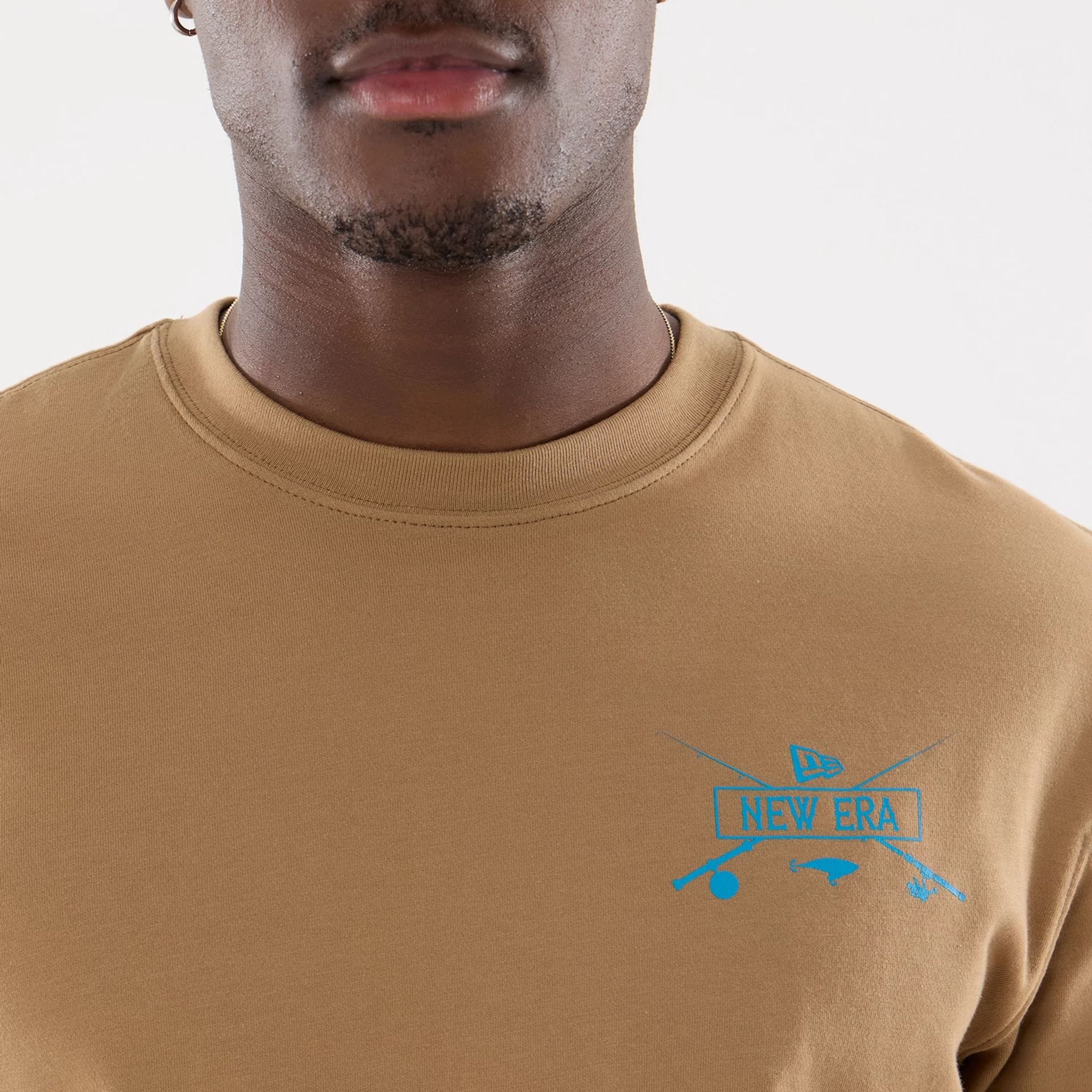 New Era Graphic Outdoor Fishing Beige T-Shirt - Image 6