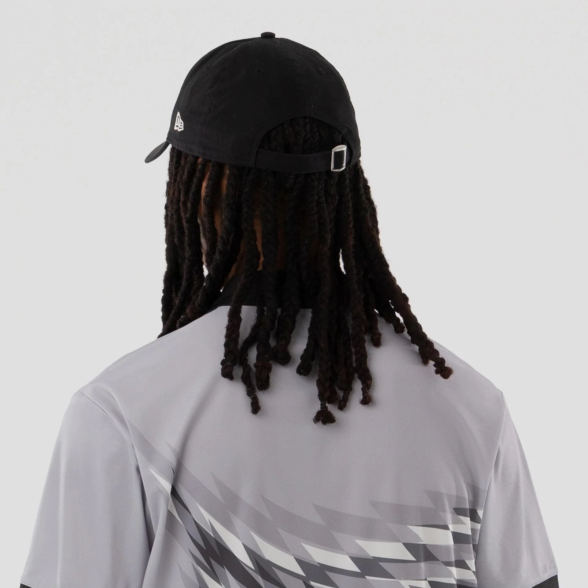 New Era Grid Grey Polo T-Shirt - Image 7