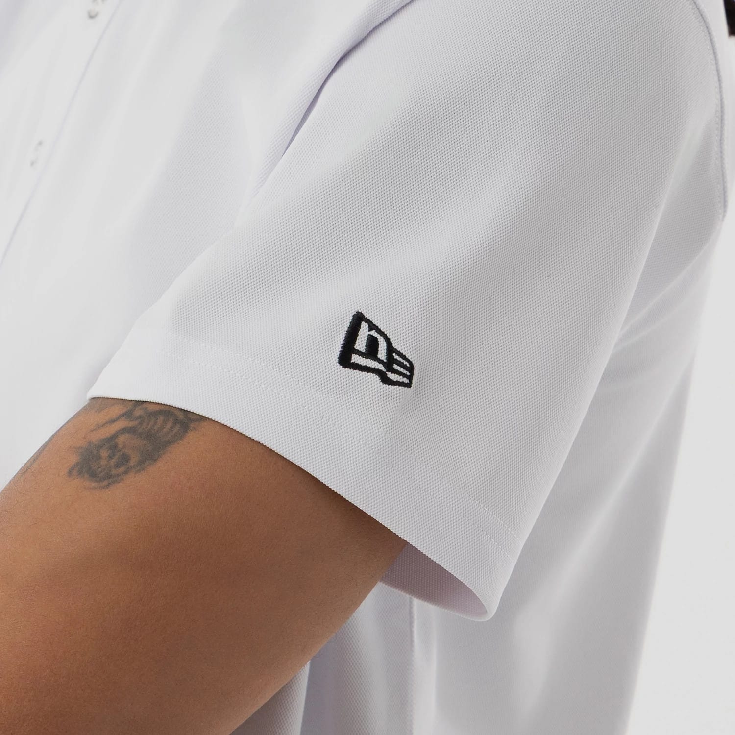New Era Kanoko White Polo T-Shirt - Image 5