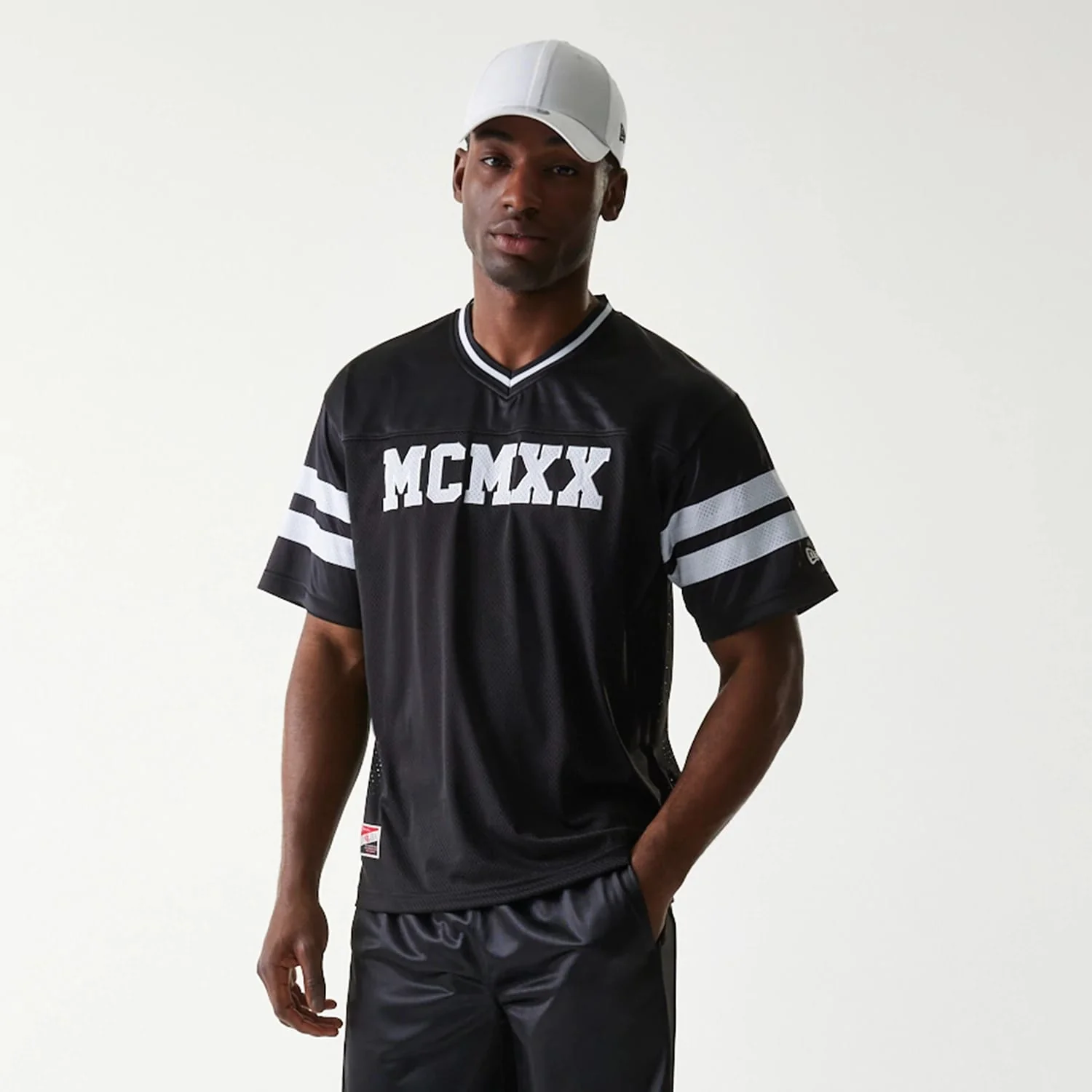New Era Retro Sports Black Mesh Jersey - Image 7