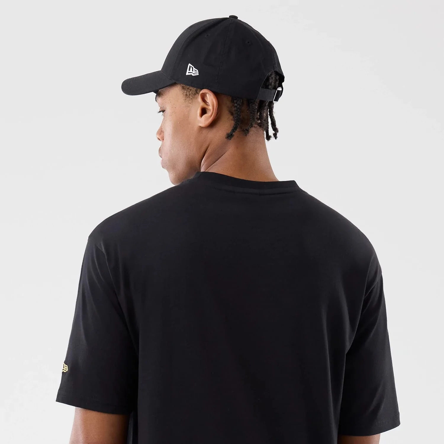 New Era Sticker Madrid Black Oversized T-Shirt - Image 7