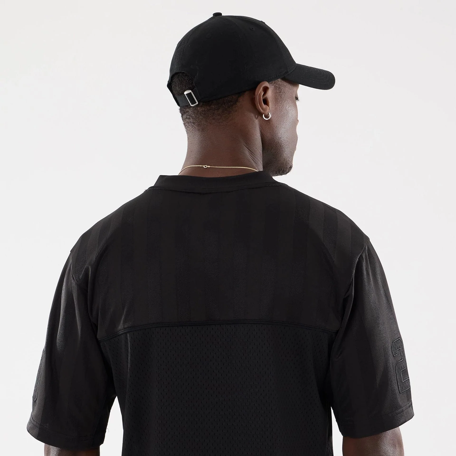 New Era Street Archived Black Mesh Jersey - Image 7