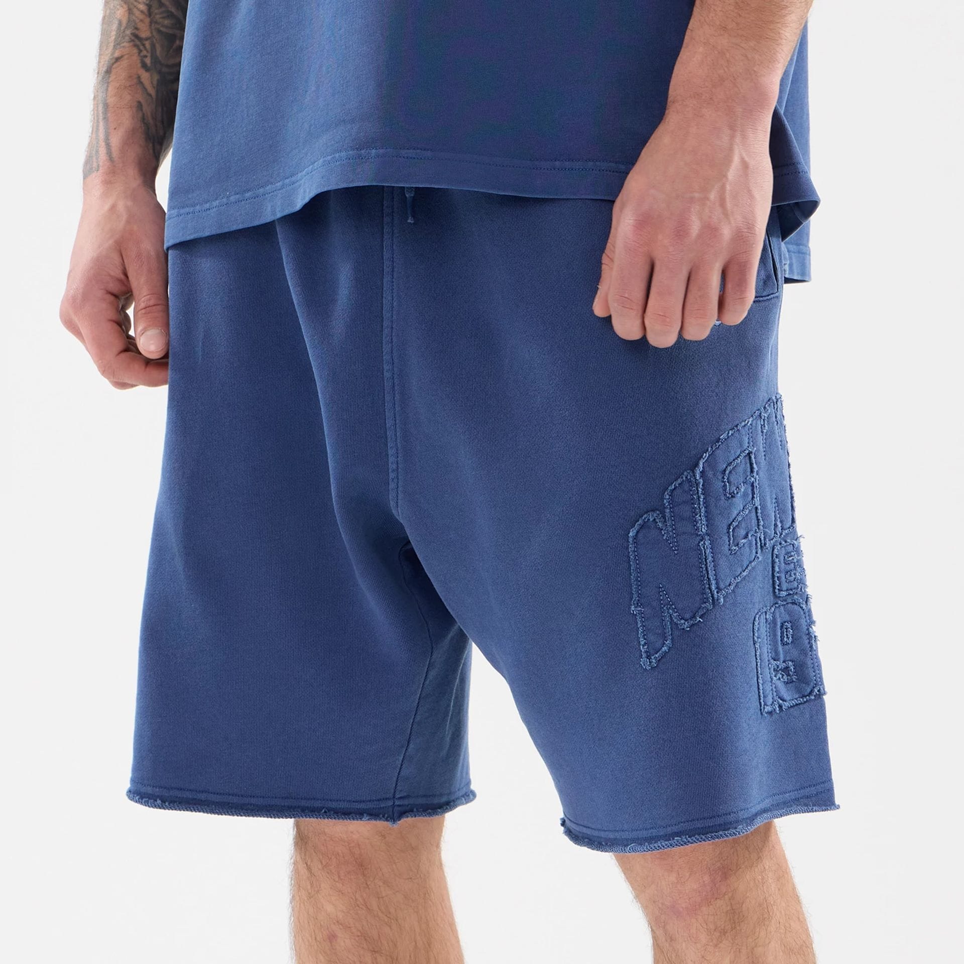New Era Street Archived Blue Oversized Shorts - Image 3