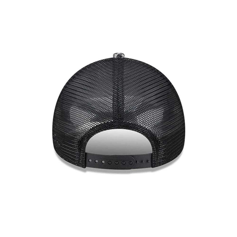 New Era White & Black Plaid 9FORTY A-Frame Trucker Adjustable Cap - Image 7