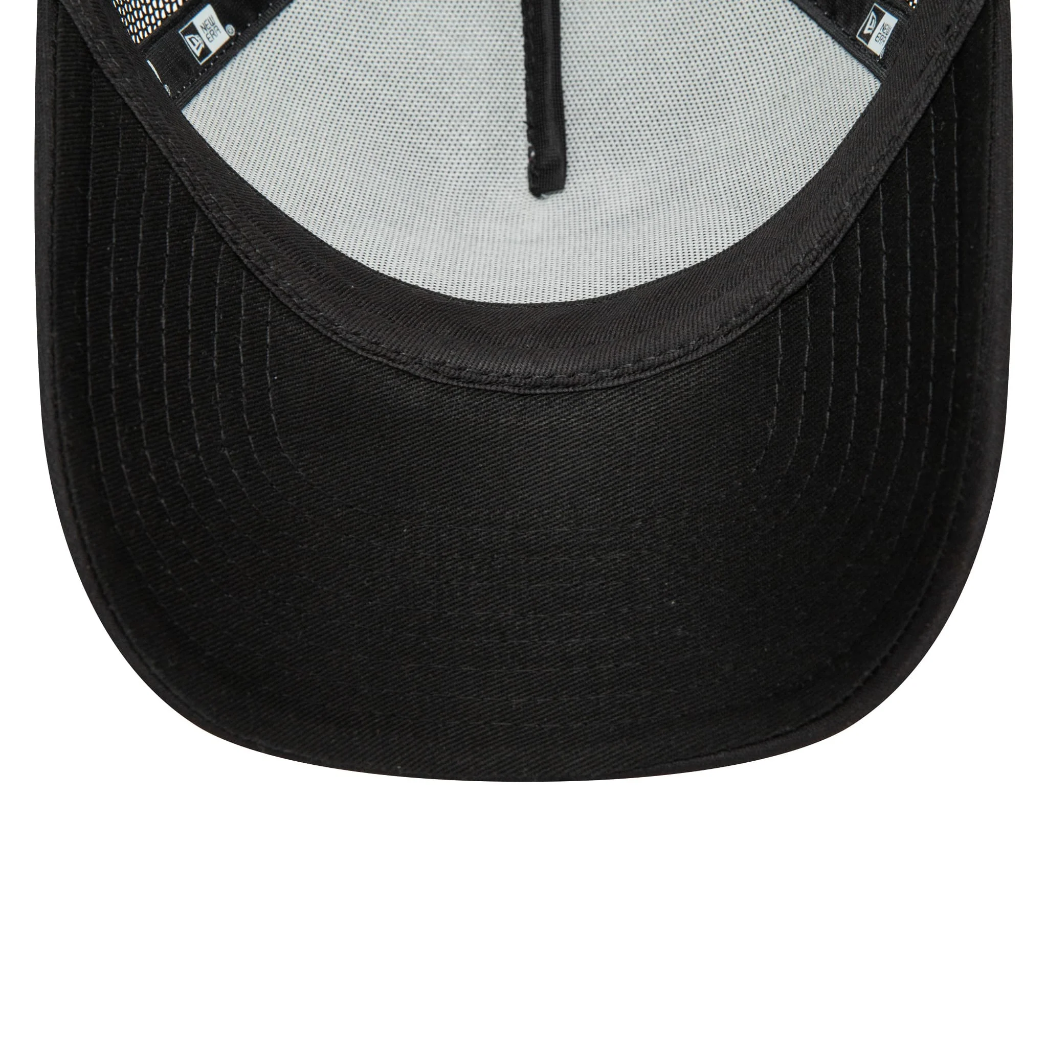 New Era Youth Black Oval Trucker Cap - Image 2