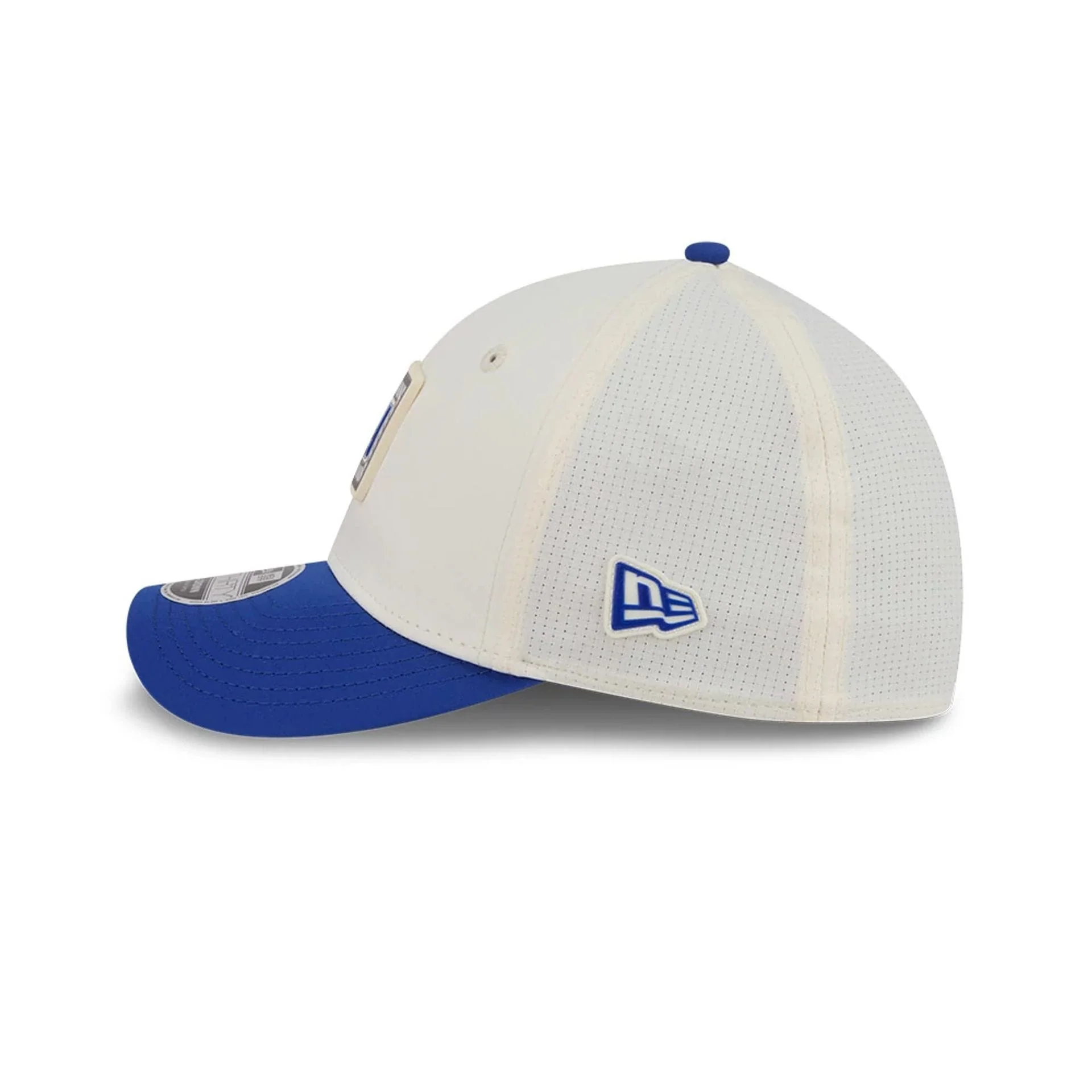 New York Giants NFL Training 2026 White 39THIRTY M-Crown Stretch Fit Cap - Image 5