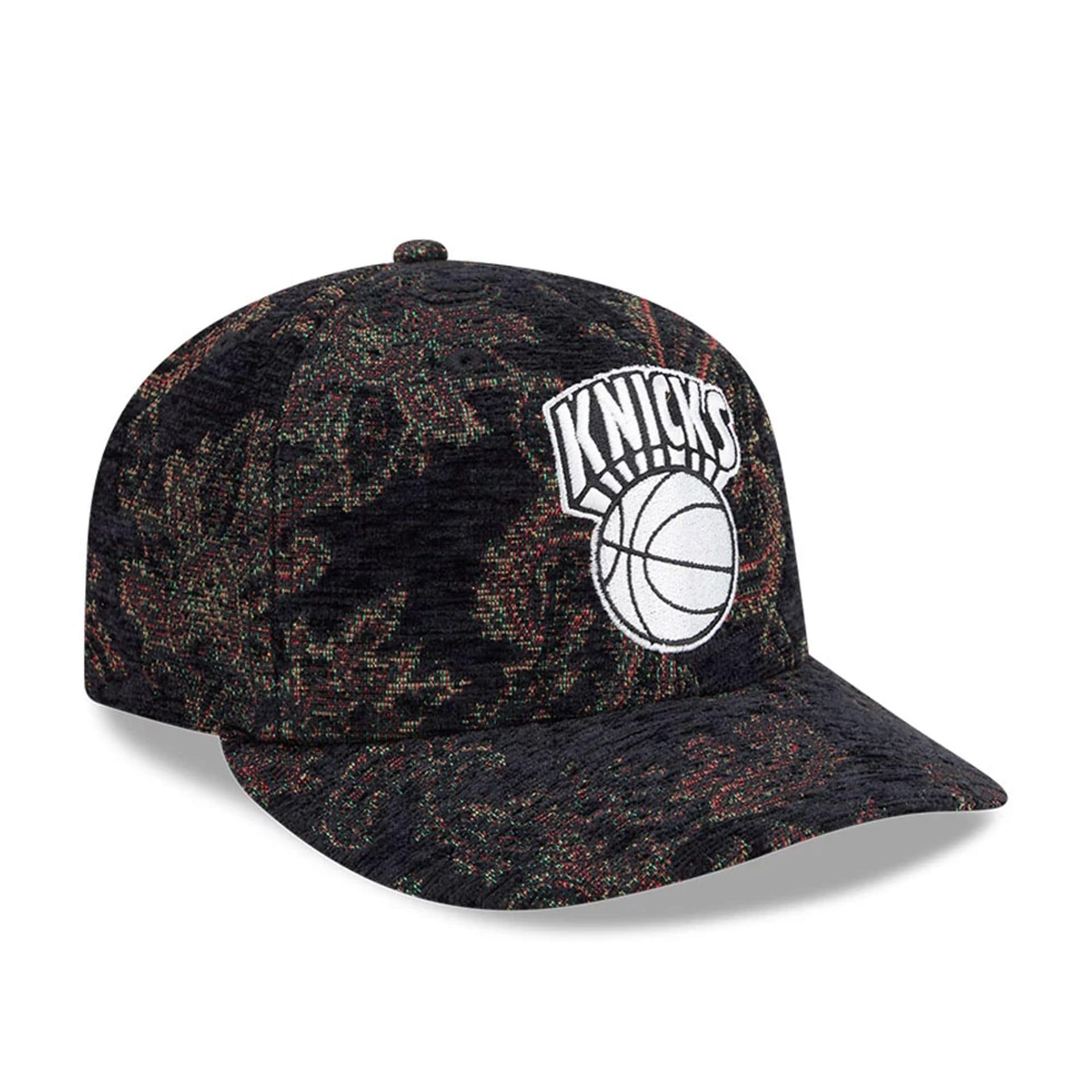 New York Knicks NBA Jacquard Chenille Black 59FIFTY Fitted Cap - Image 4