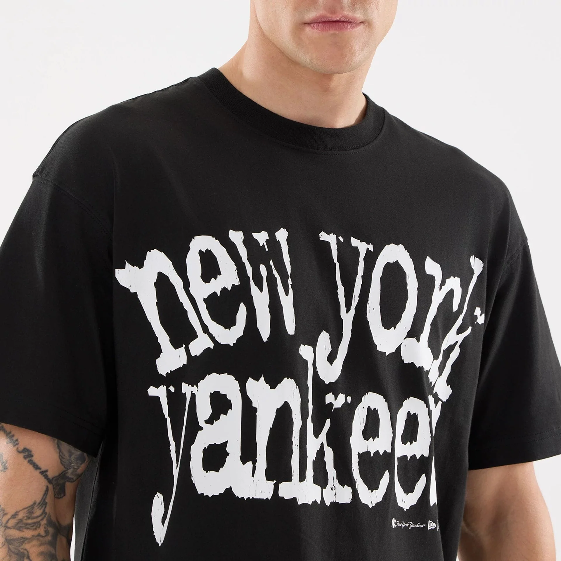 New York Yankees MLB Black T-Shirt - Image 6
