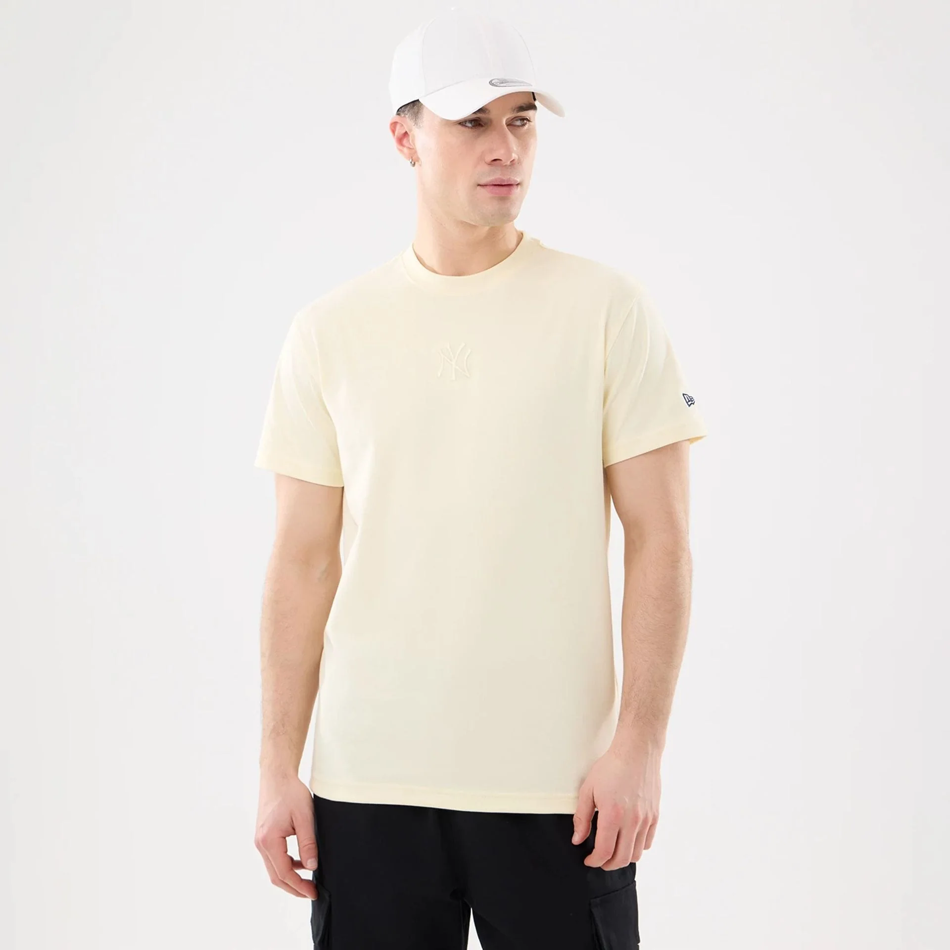 New York Yankees MLB Cartoon Cream T-Shirt